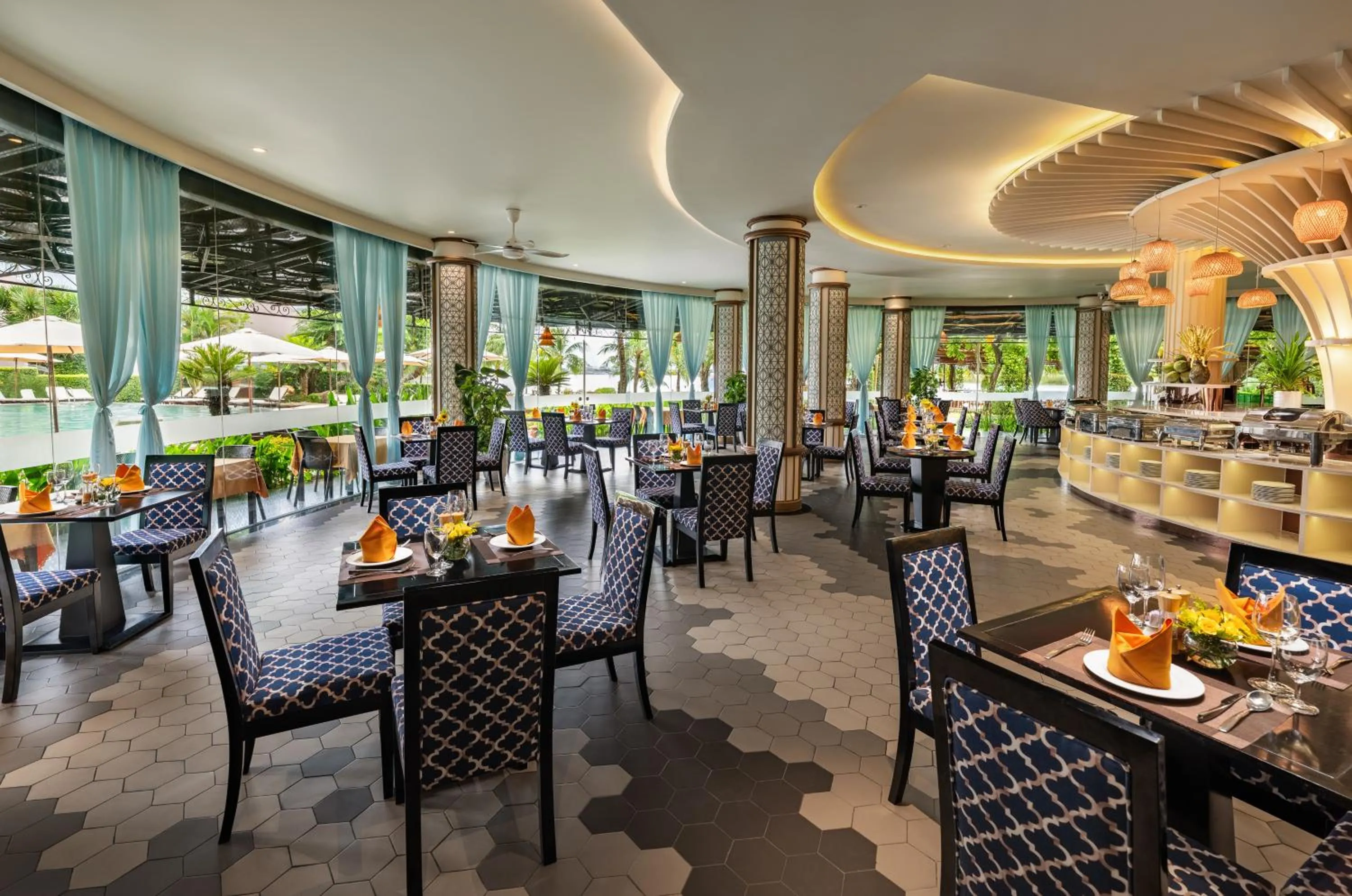 Restaurant/places to eat in Bel Marina Hoi An Resort