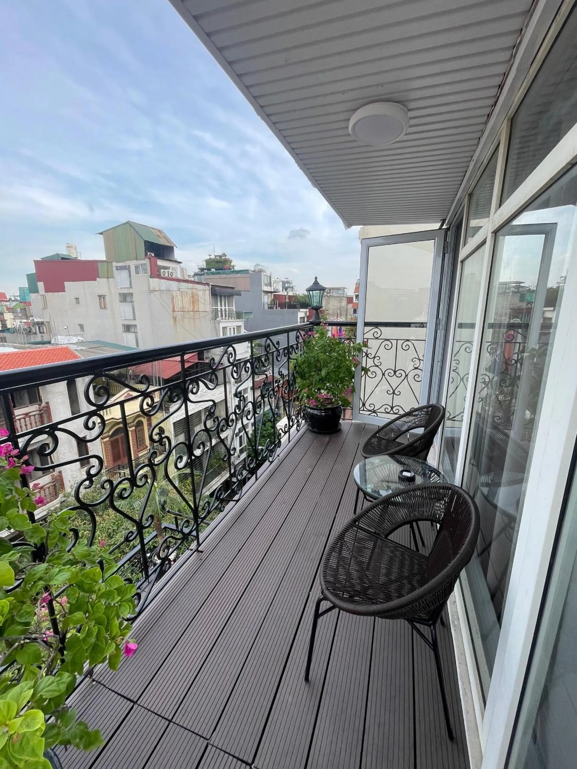 Balcony/Terrace in Hanoi Diamond King Hotel & Travel