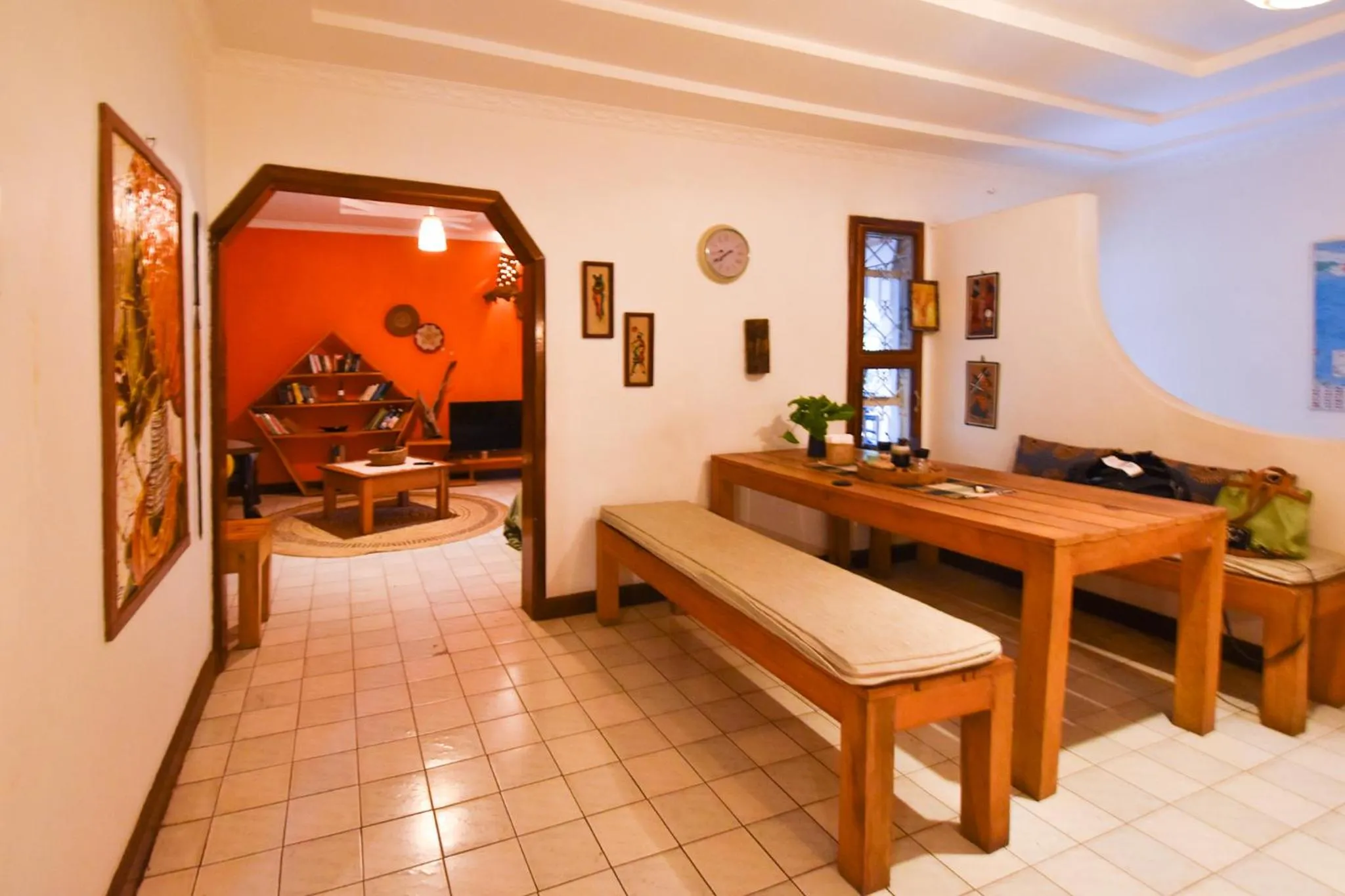 Seating area in Utamaduni House B&B