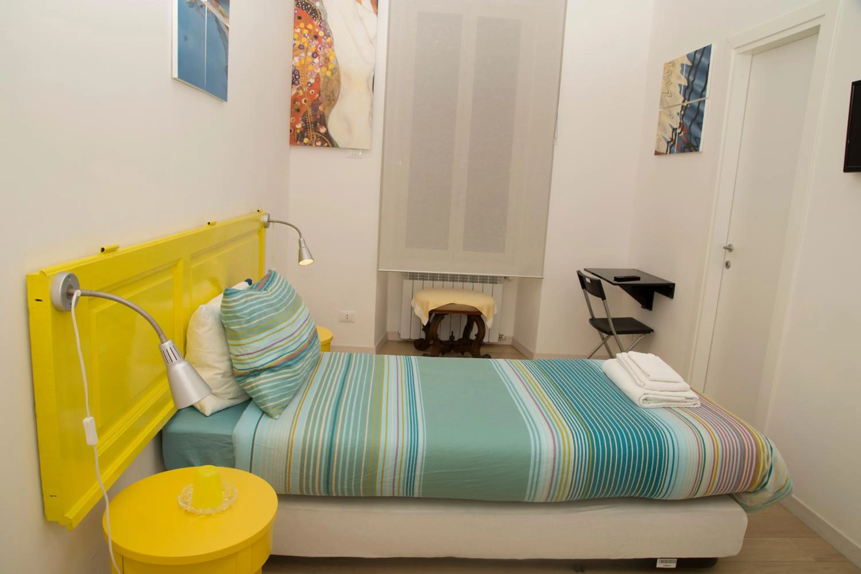 Photo of the whole room in LA PAUSA