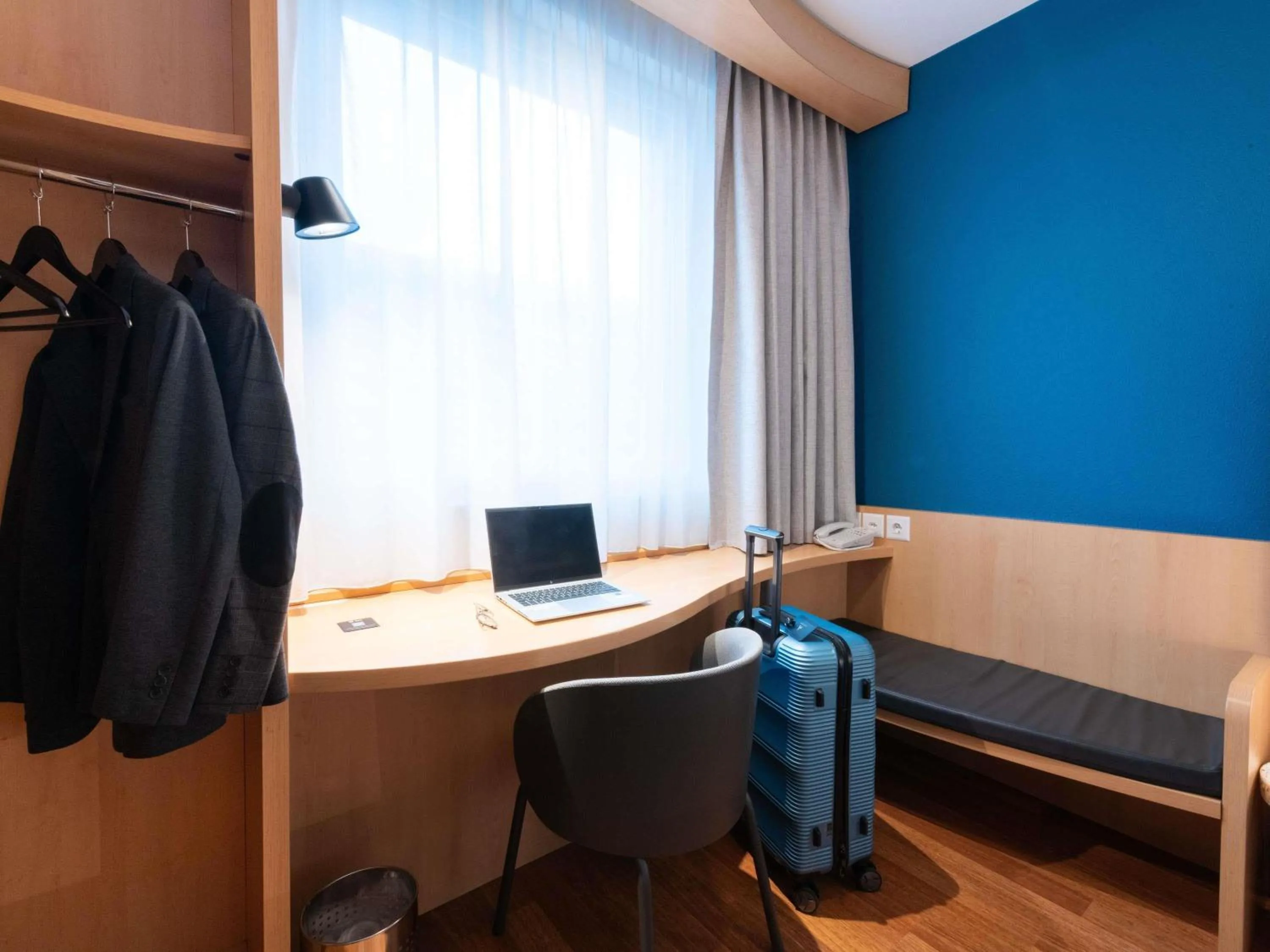 Bedroom, Bed in ibis Genève Centre Nations