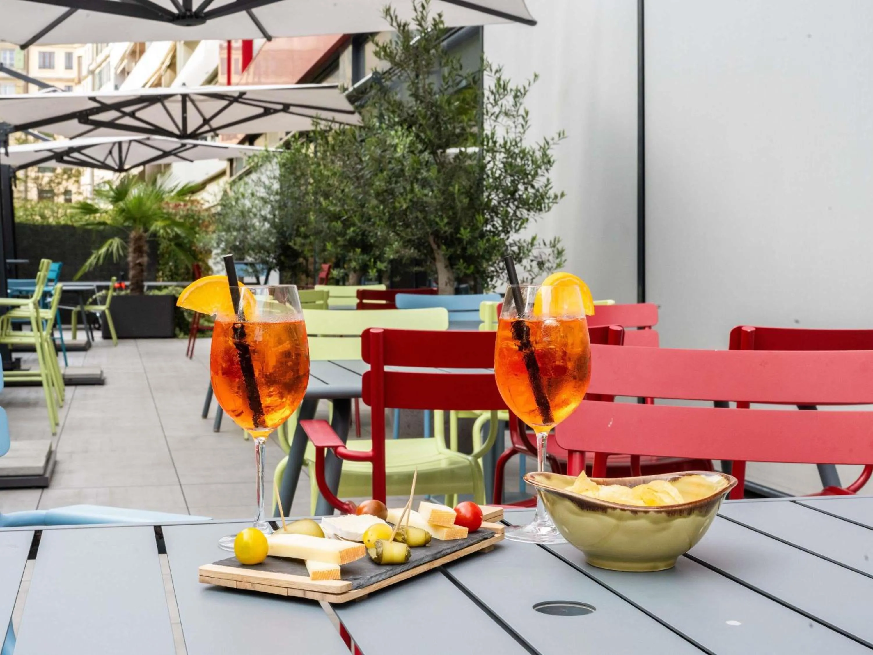 Property building in ibis Genève Centre Nations