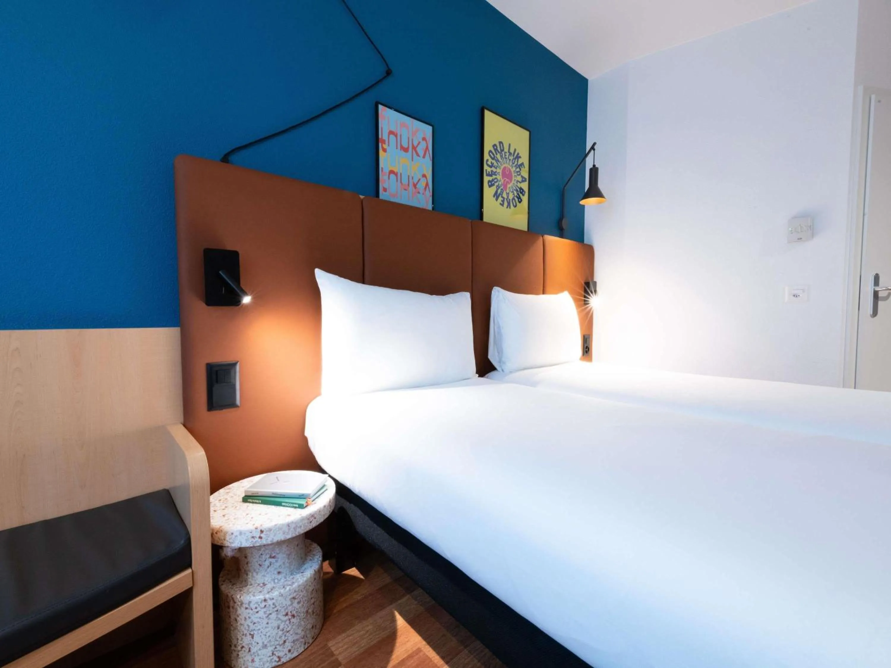 Bedroom, Bed in ibis Genève Centre Nations