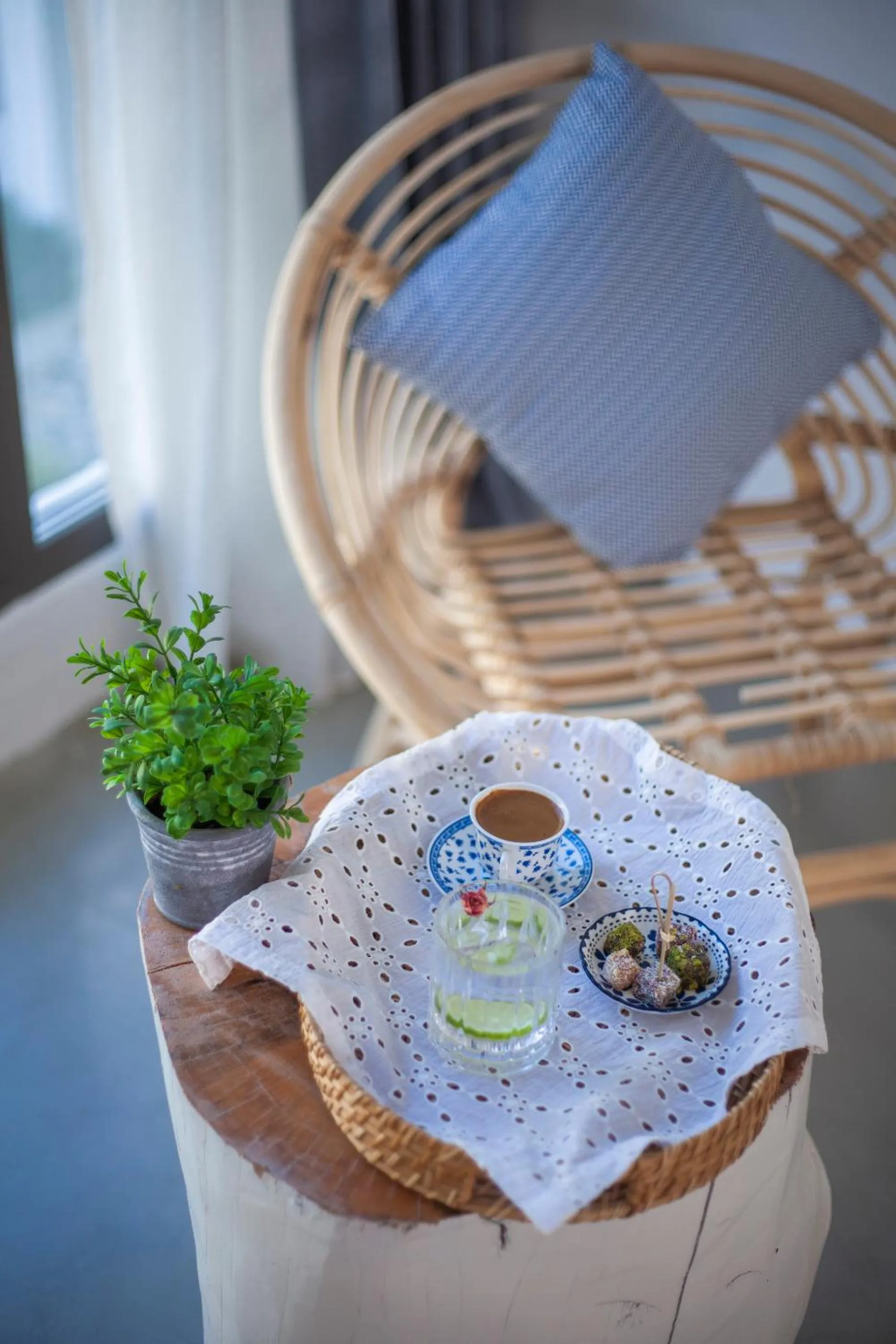 Food and drinks in Kassandra Boutique Hotel