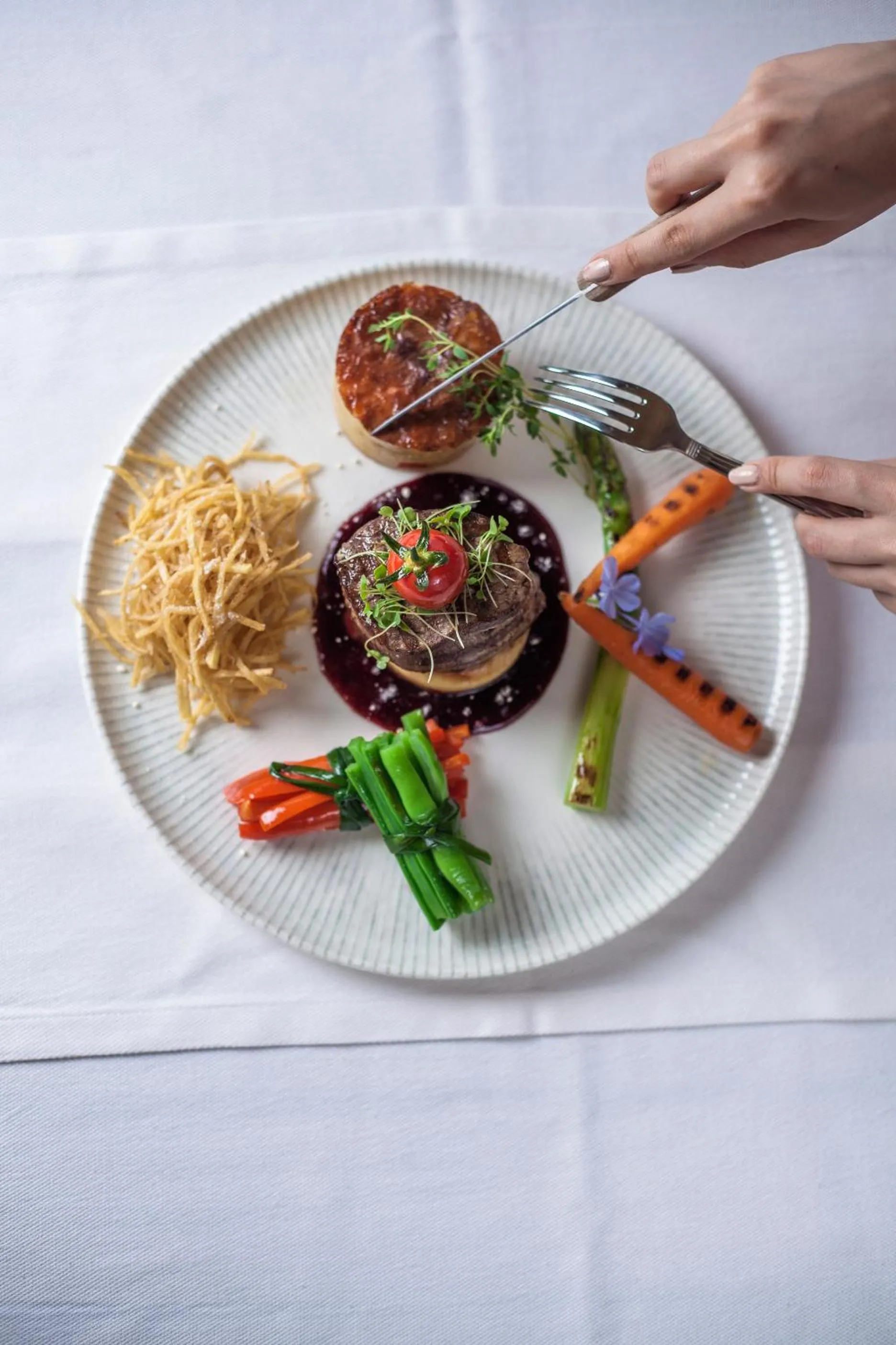 Restaurant/places to eat in Kassandra Boutique Hotel