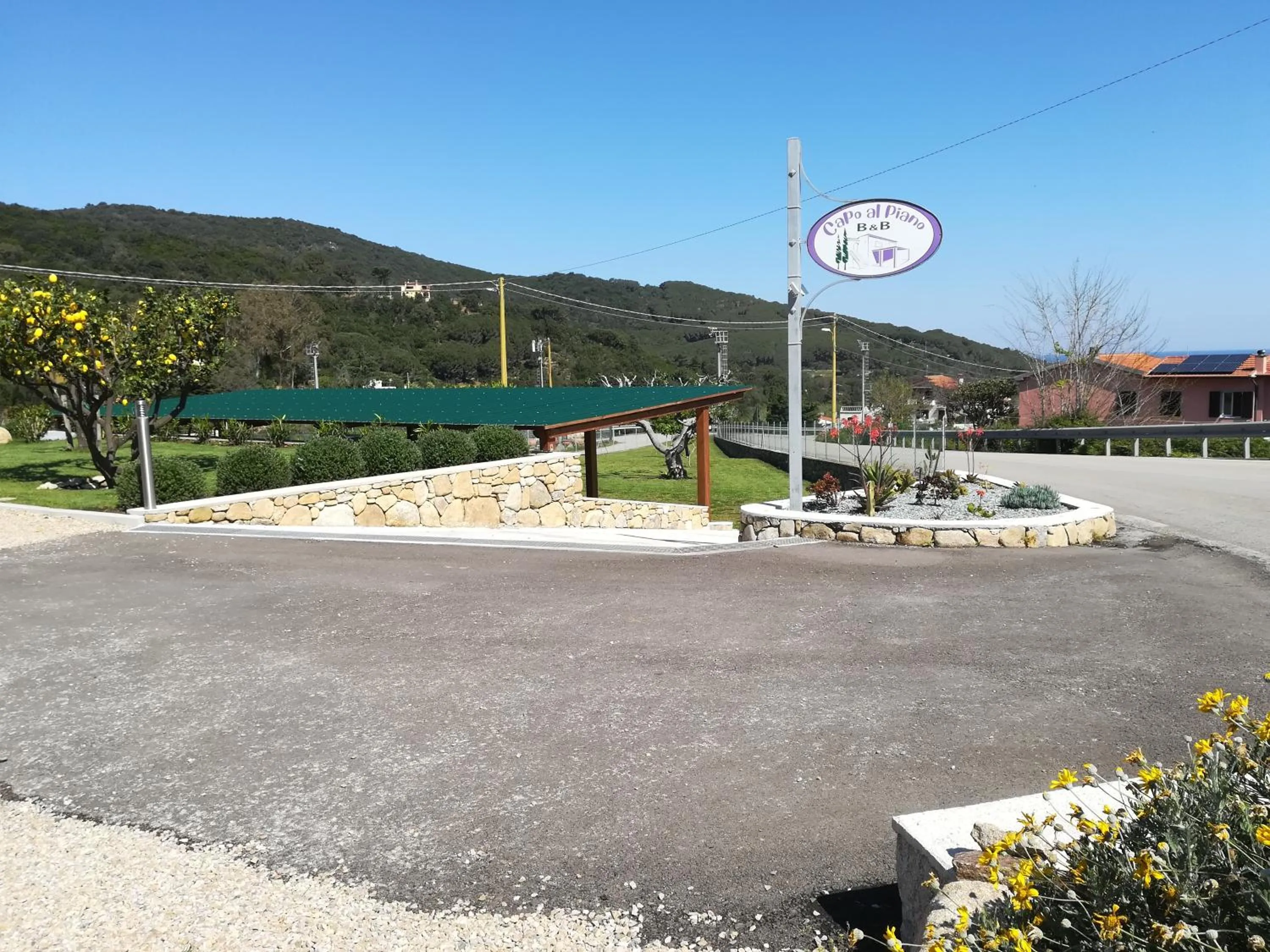 Facade/entrance in B&B Capo al Piano