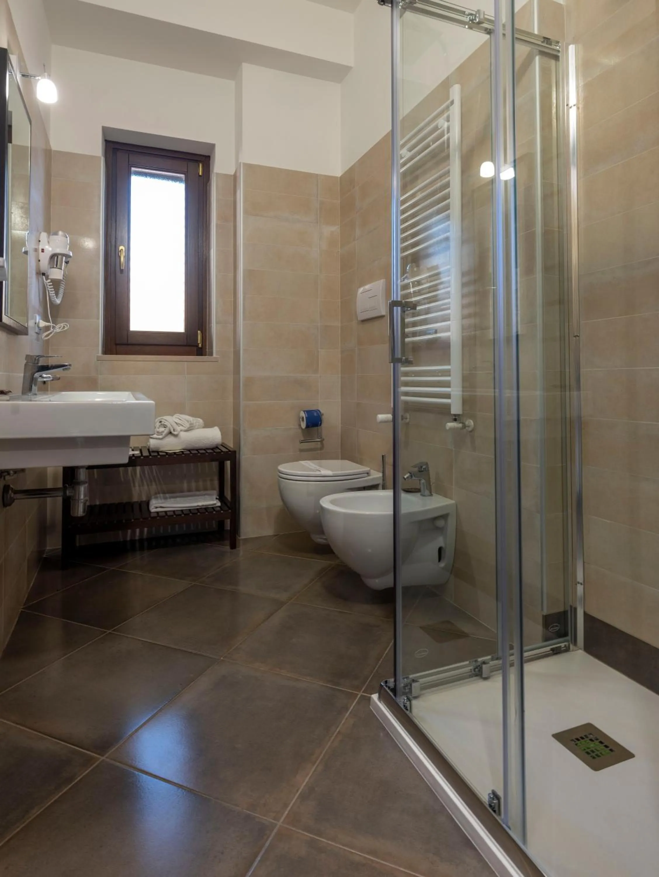 Shower in Il Castagneto Hotel