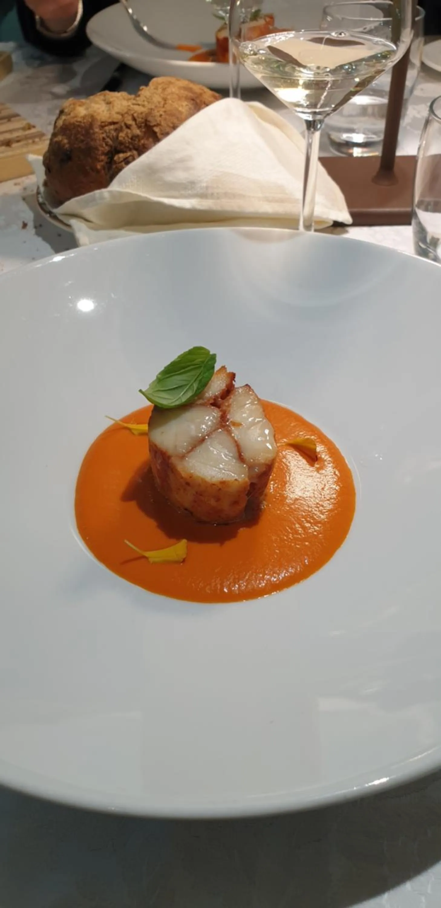 Restaurant/places to eat in Il Castagneto Hotel