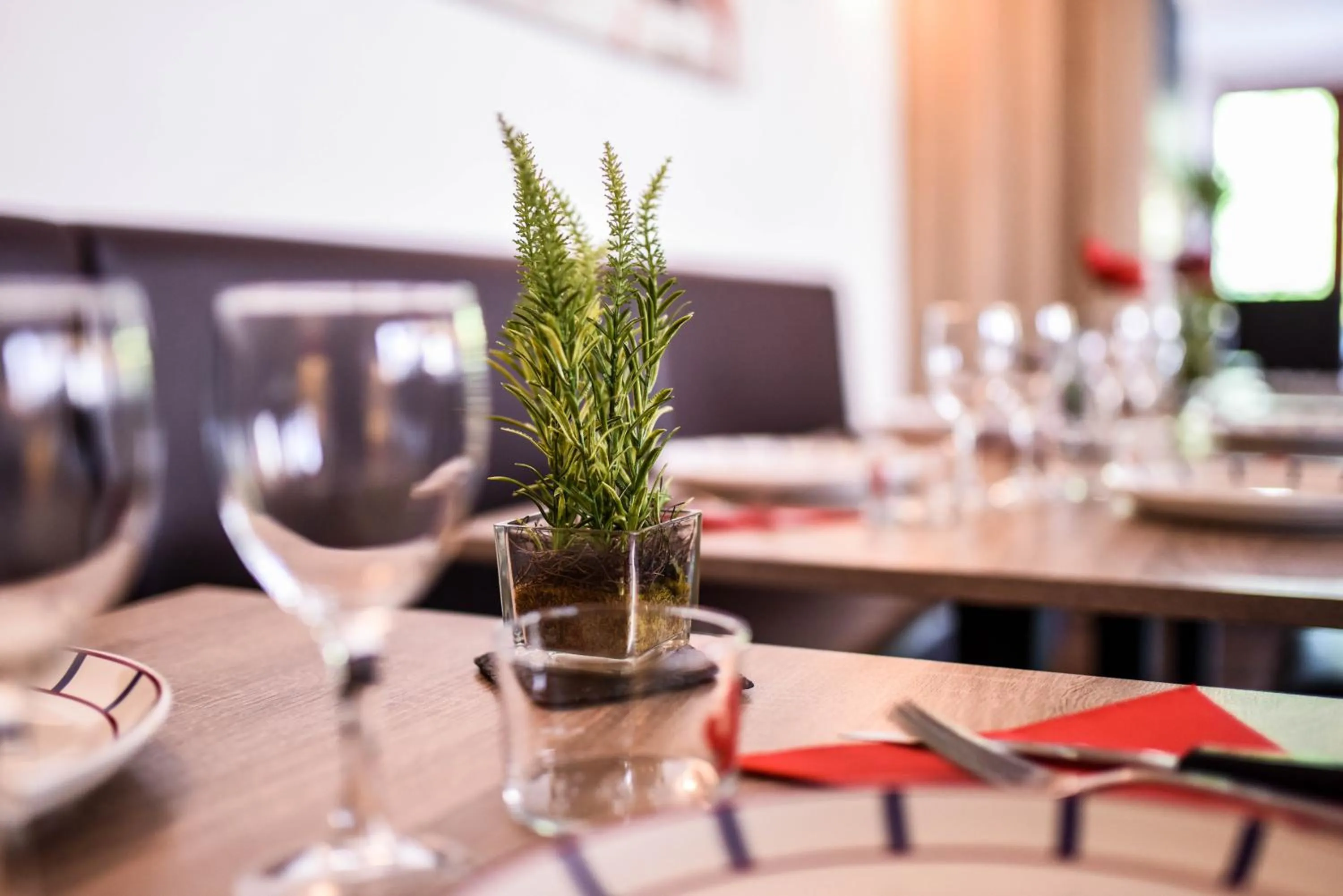 Restaurant/places to eat in Hôtel Auberge l'Estanquet