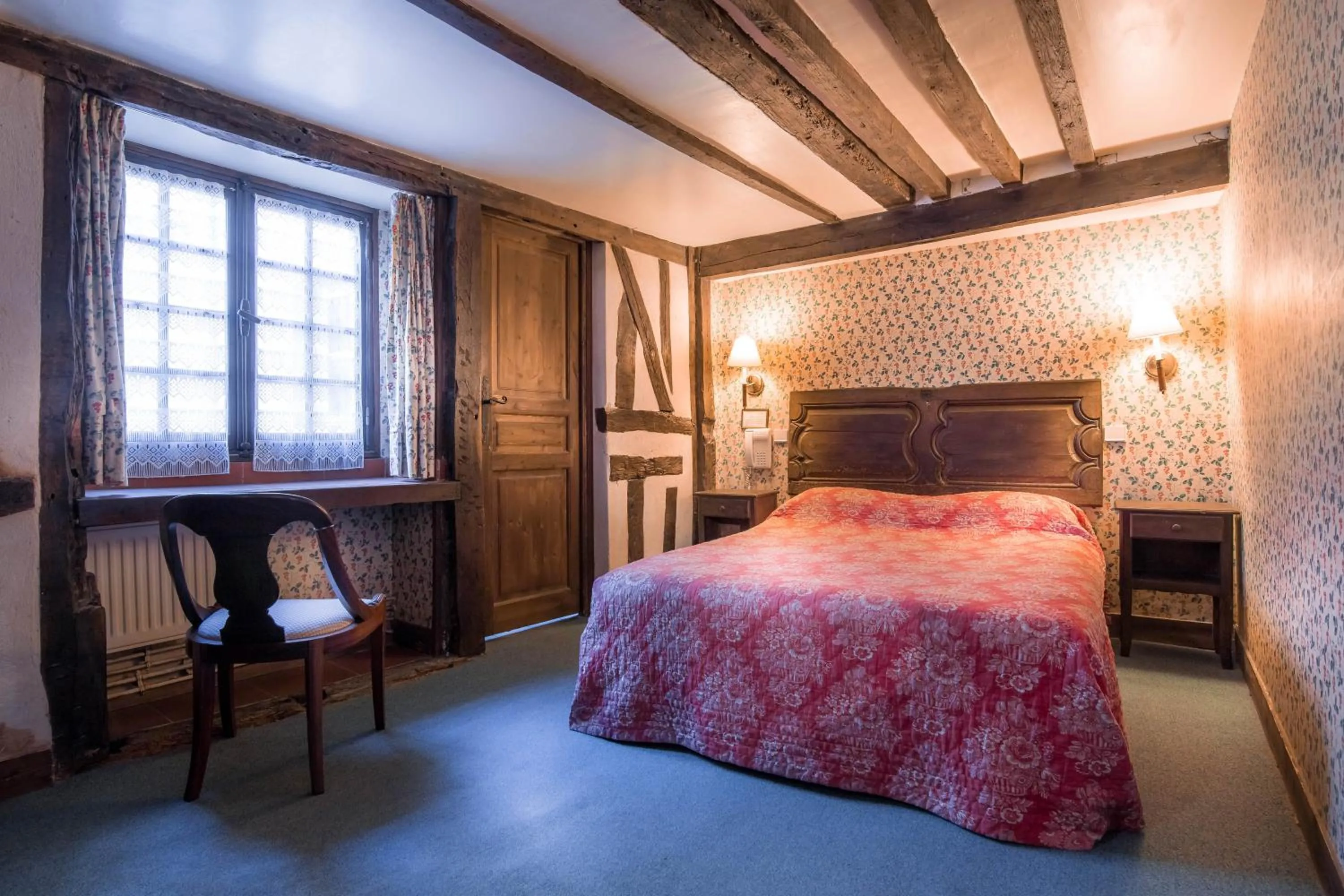 Bedroom, Bed in Hotel du Lys