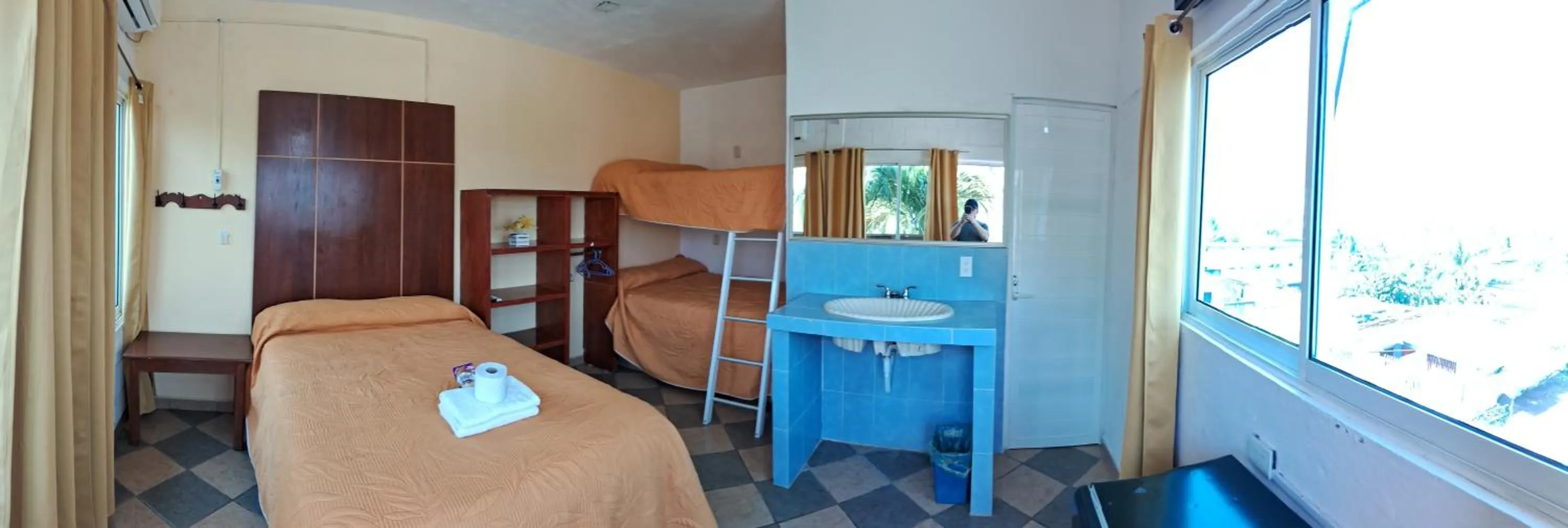 Bed in Hotel Villas del Rey