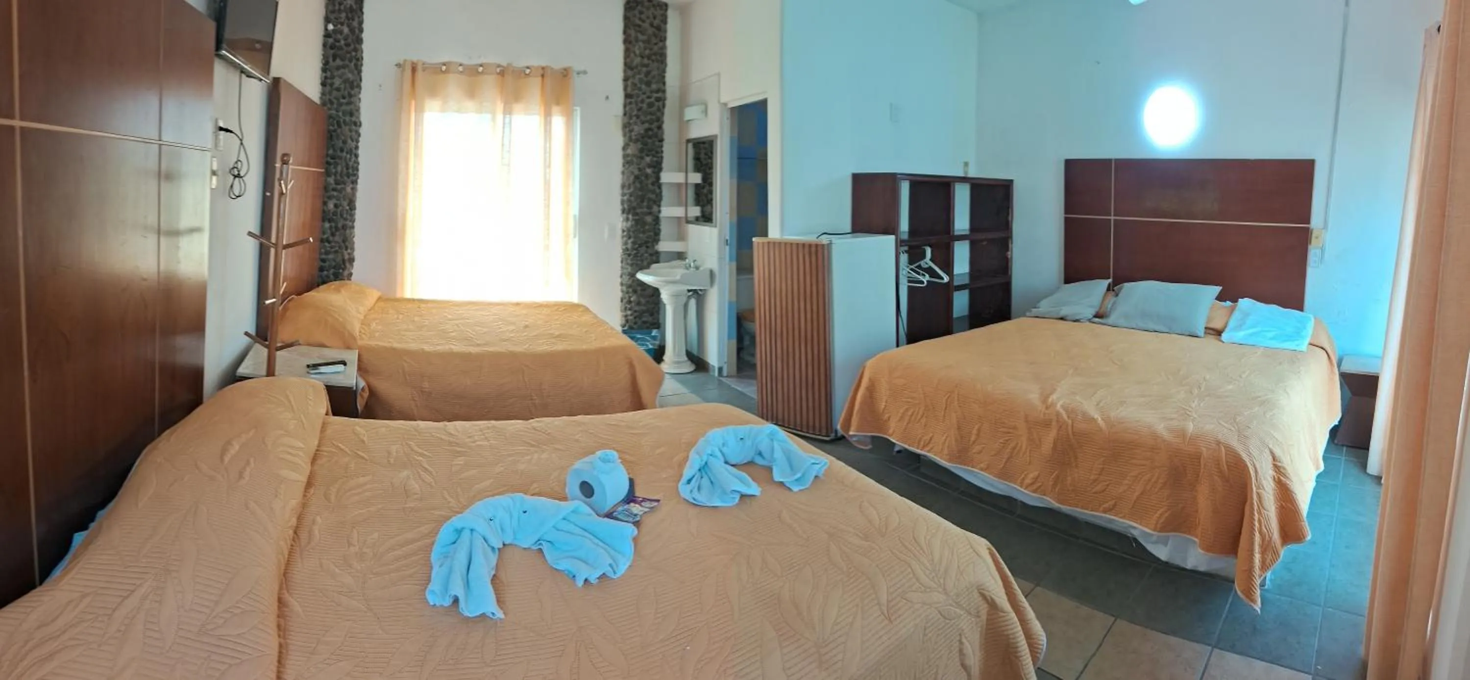 Bed in Hotel Villas del Rey