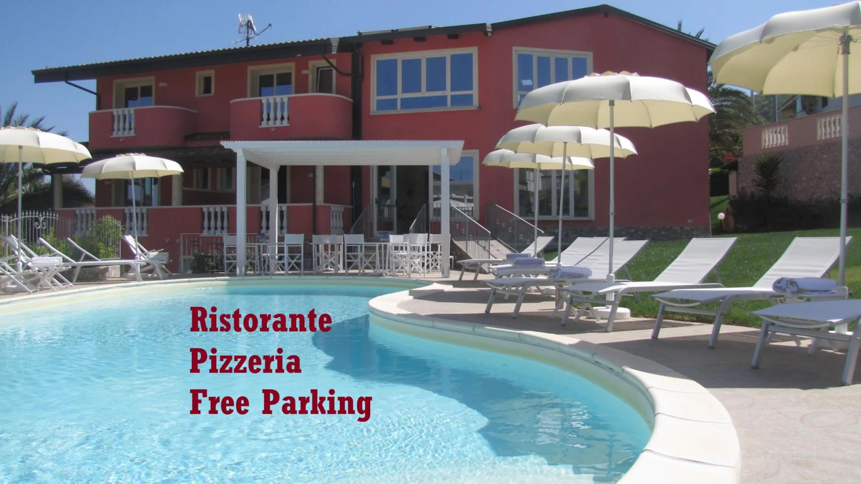 Swimming pool in Borgo di Santa Barbara