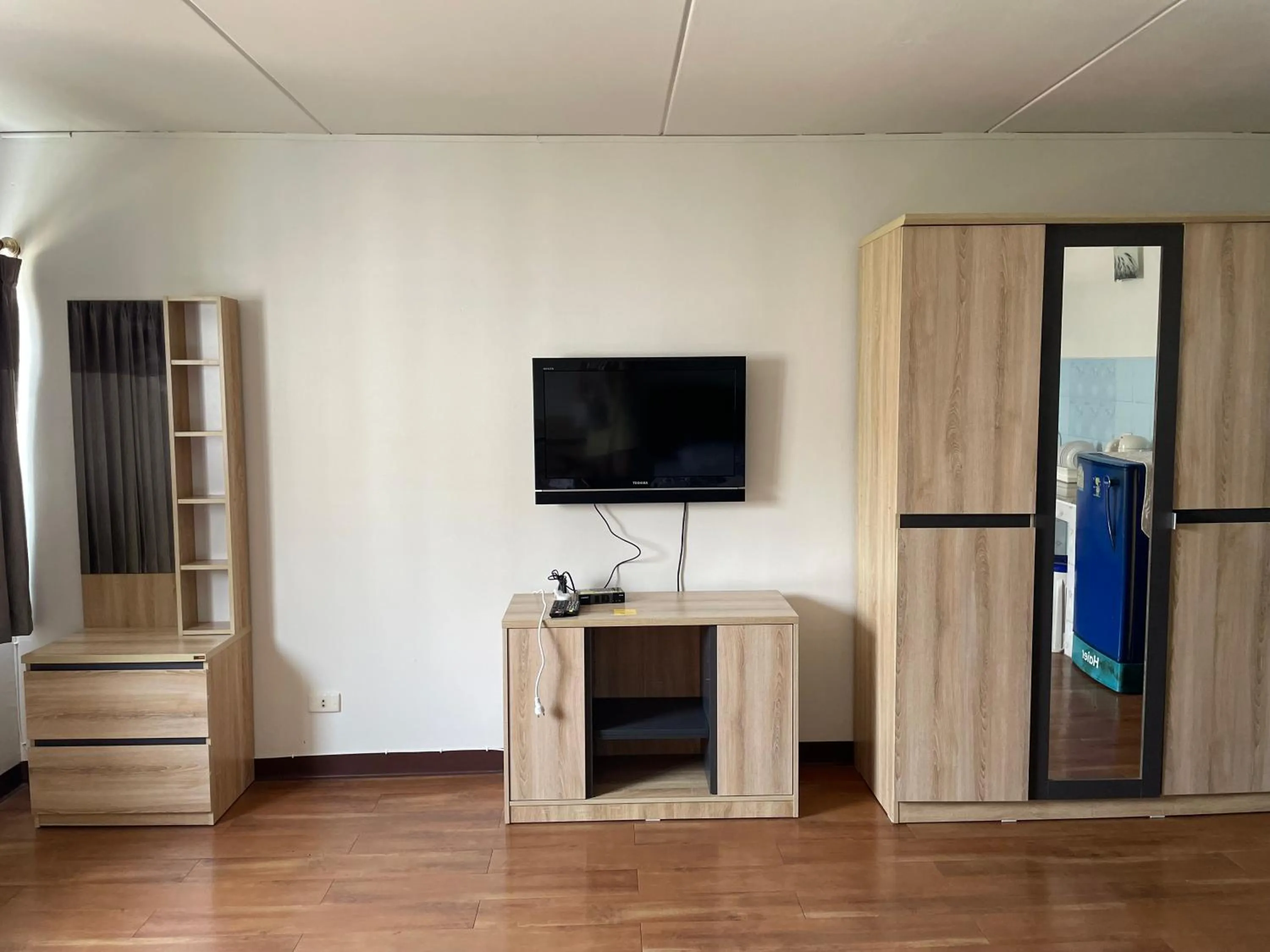 Photo of the whole room in Dailyroom C3,C4by Anna