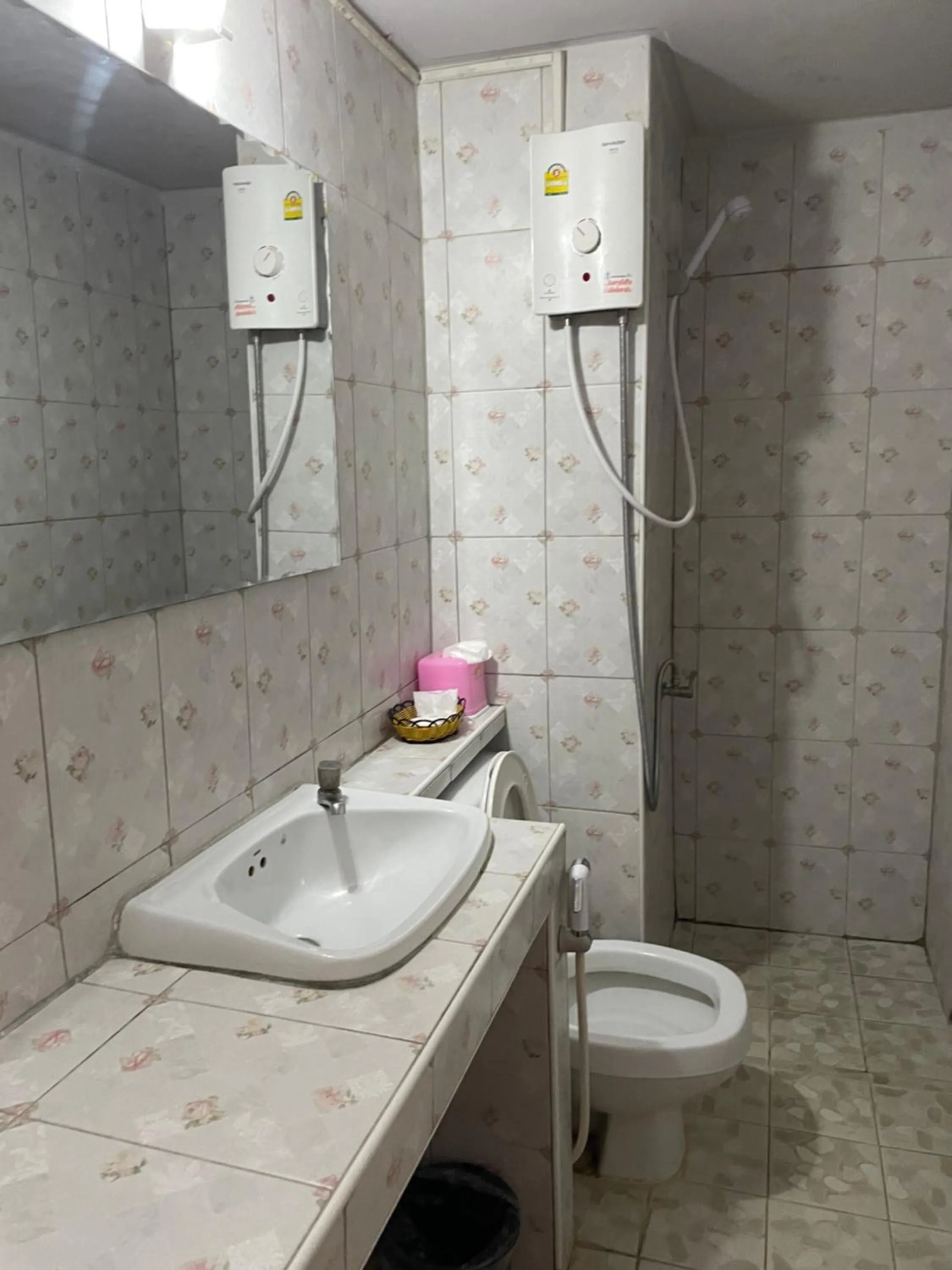 Bathroom in Dailyroom C3,C4by Anna