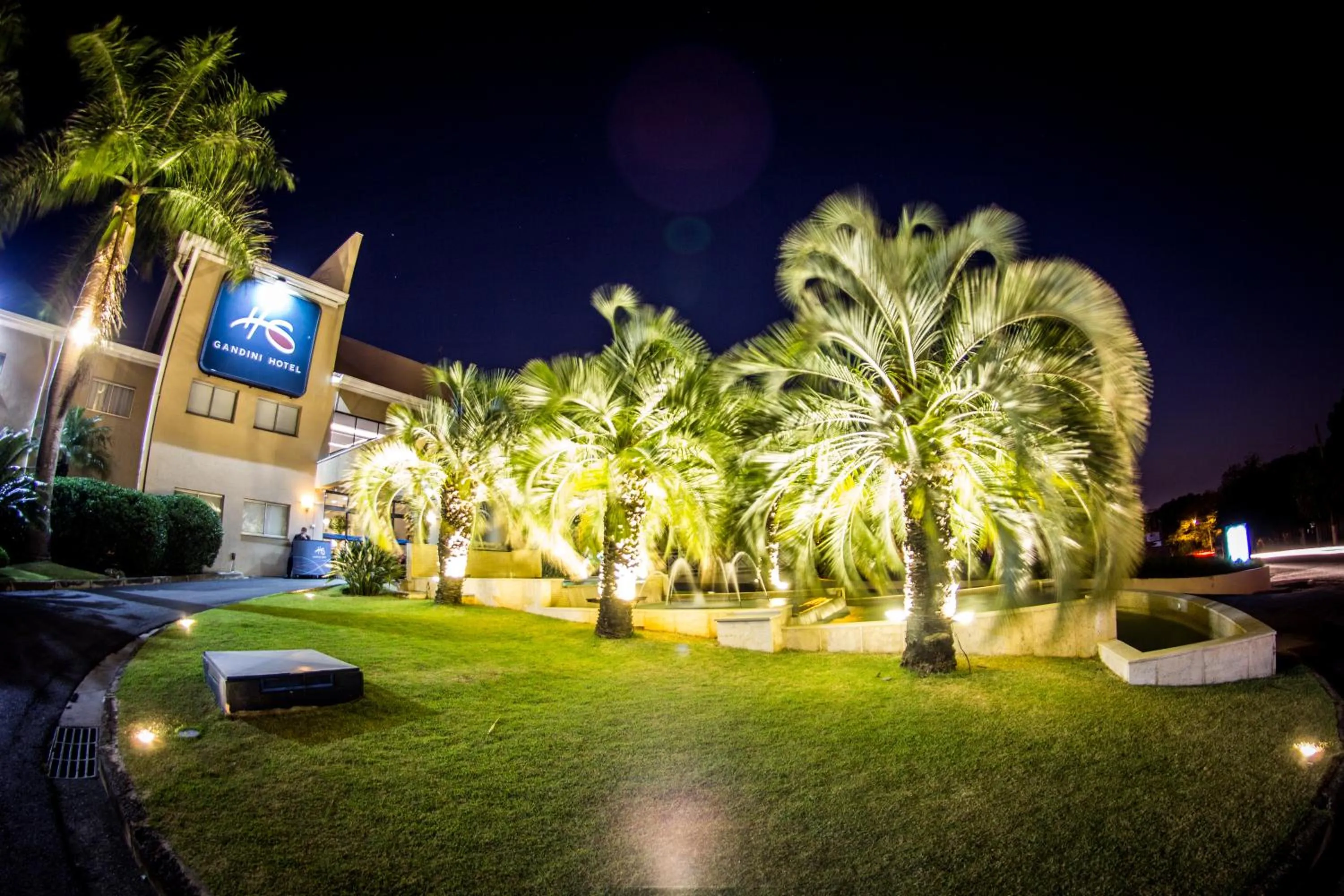Facade/entrance in Gandini Hotel