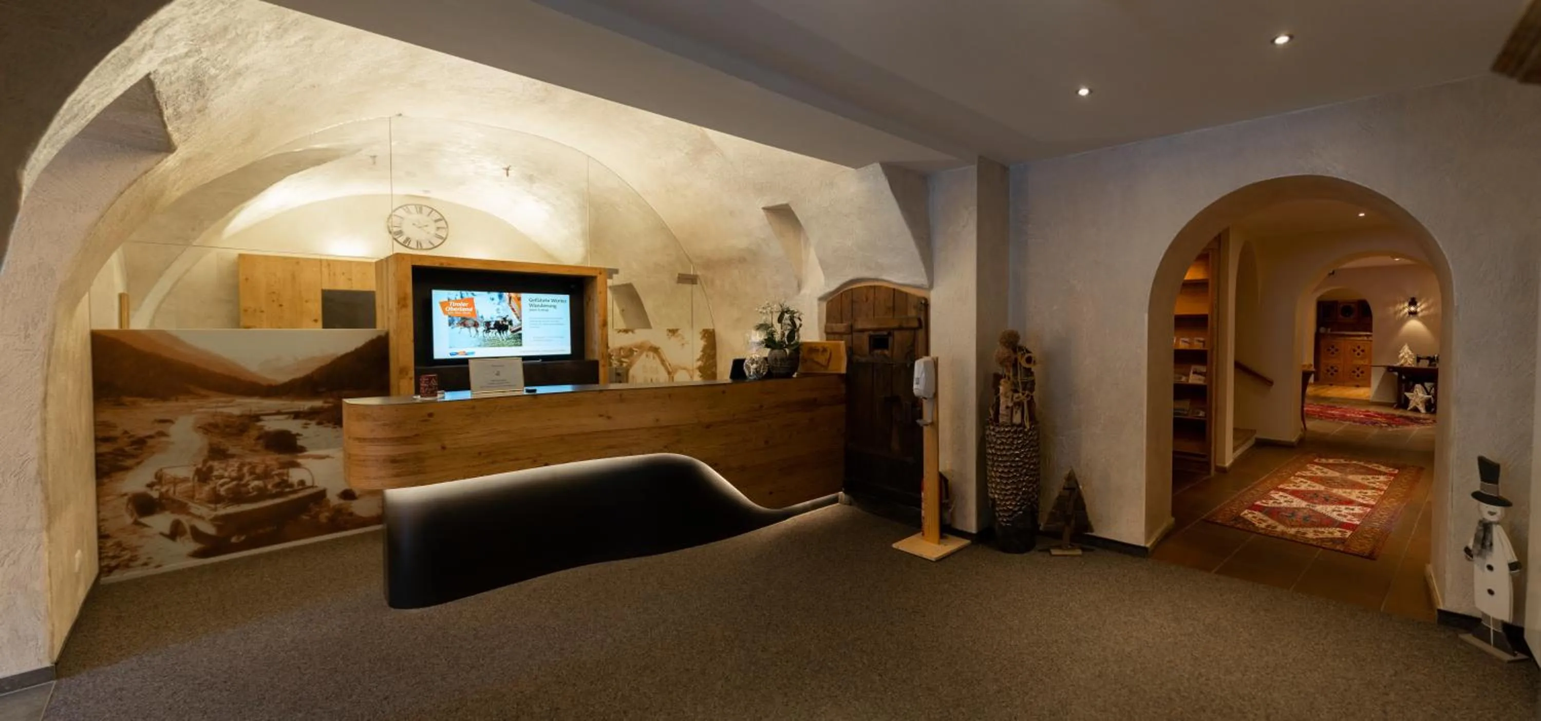 Lobby or reception, Bed in Hotel Post