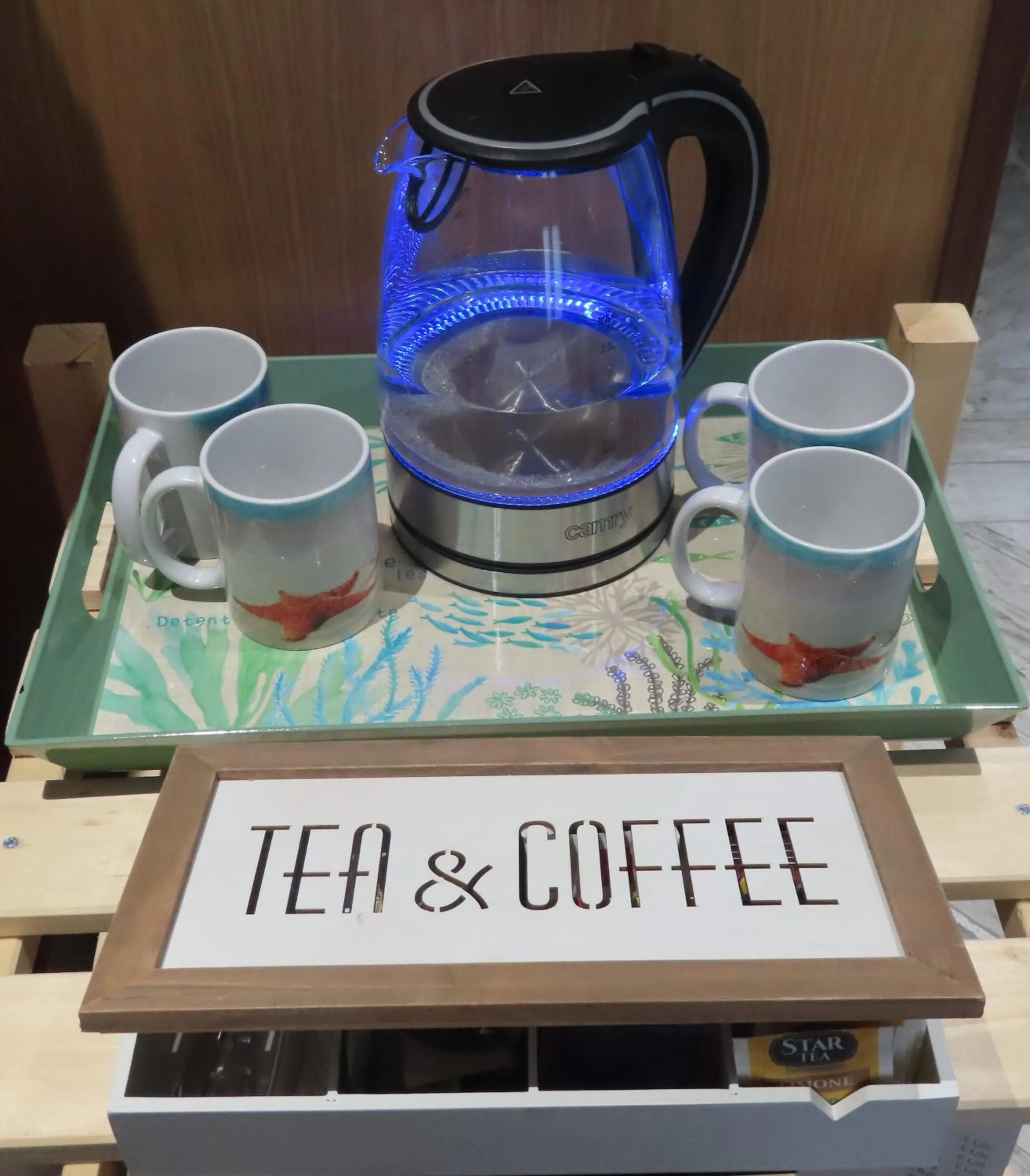 Coffee/tea facilities in AMICI Holiday B&B di Bielak Aneta Izabela