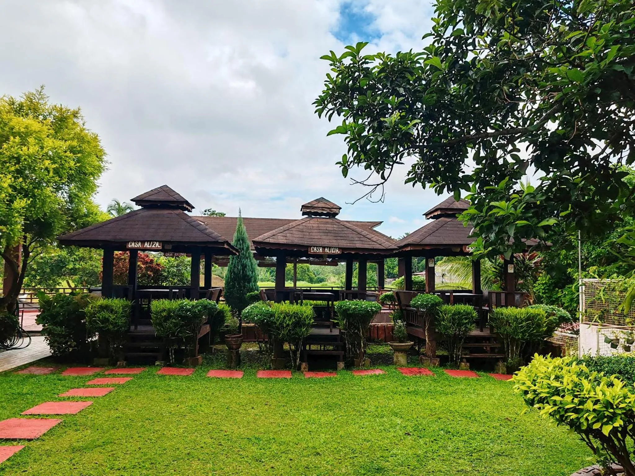 Property building in A&A Garden Suites