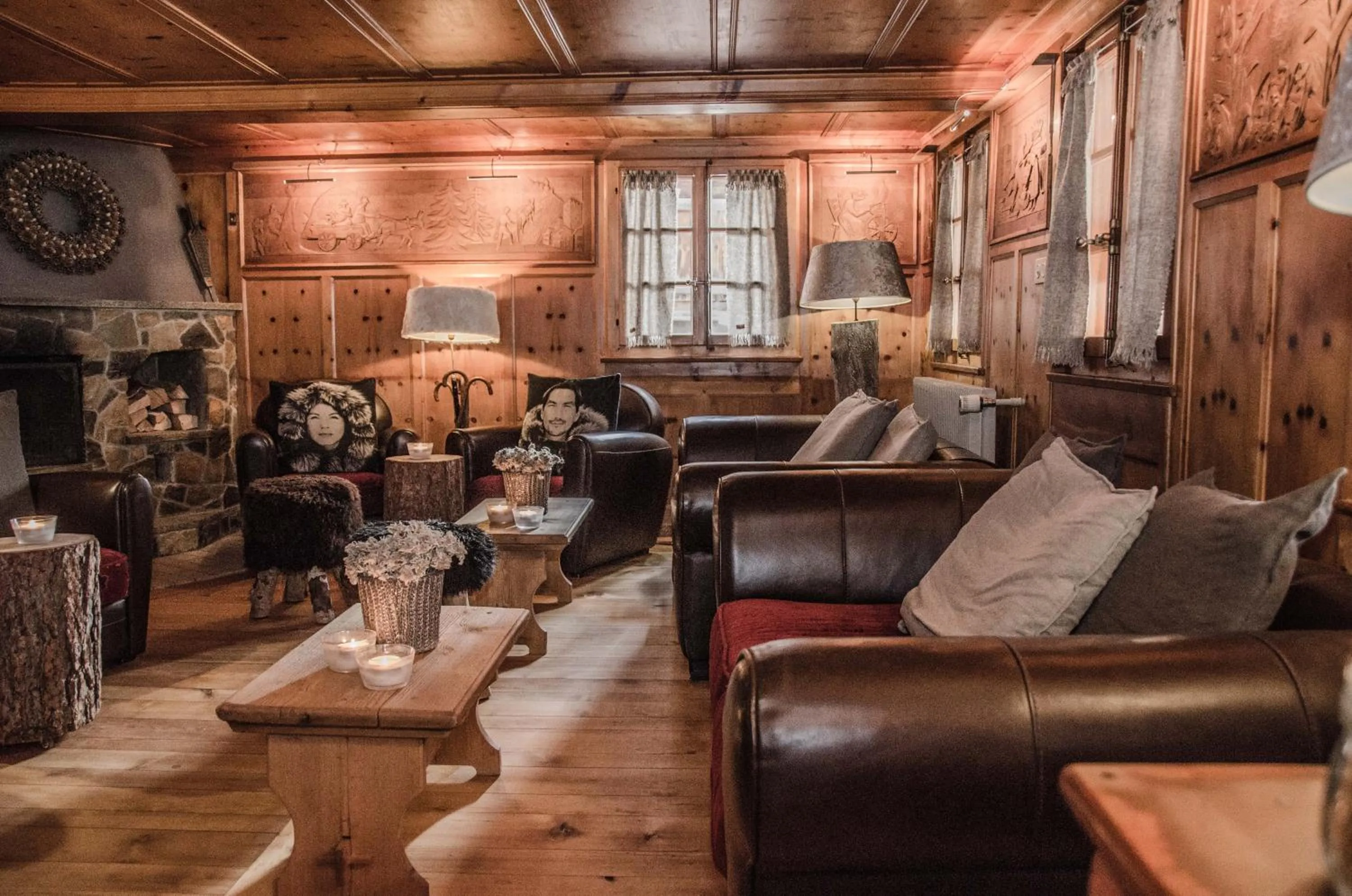 Restaurant/places to eat in Hôtel Le Grand Chalet Favre