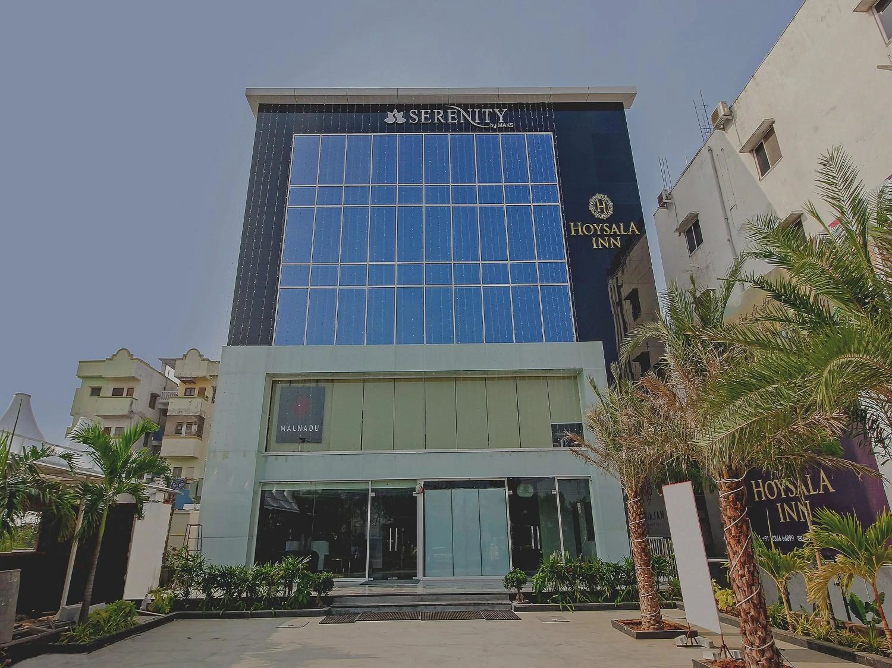Facade/entrance in Super Capital O Hoysala Inn