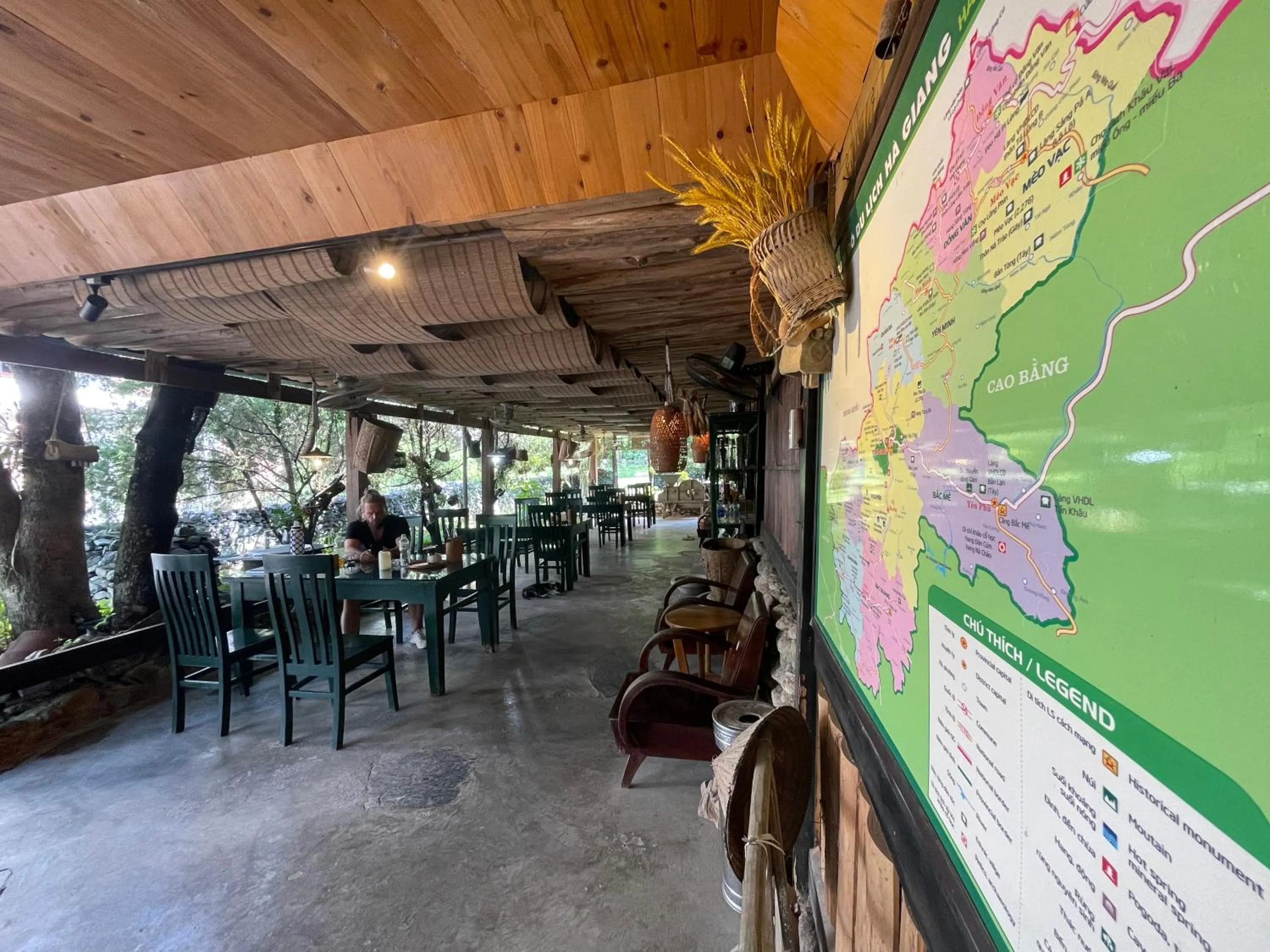 Ha Giang Historic Hotel & Tours