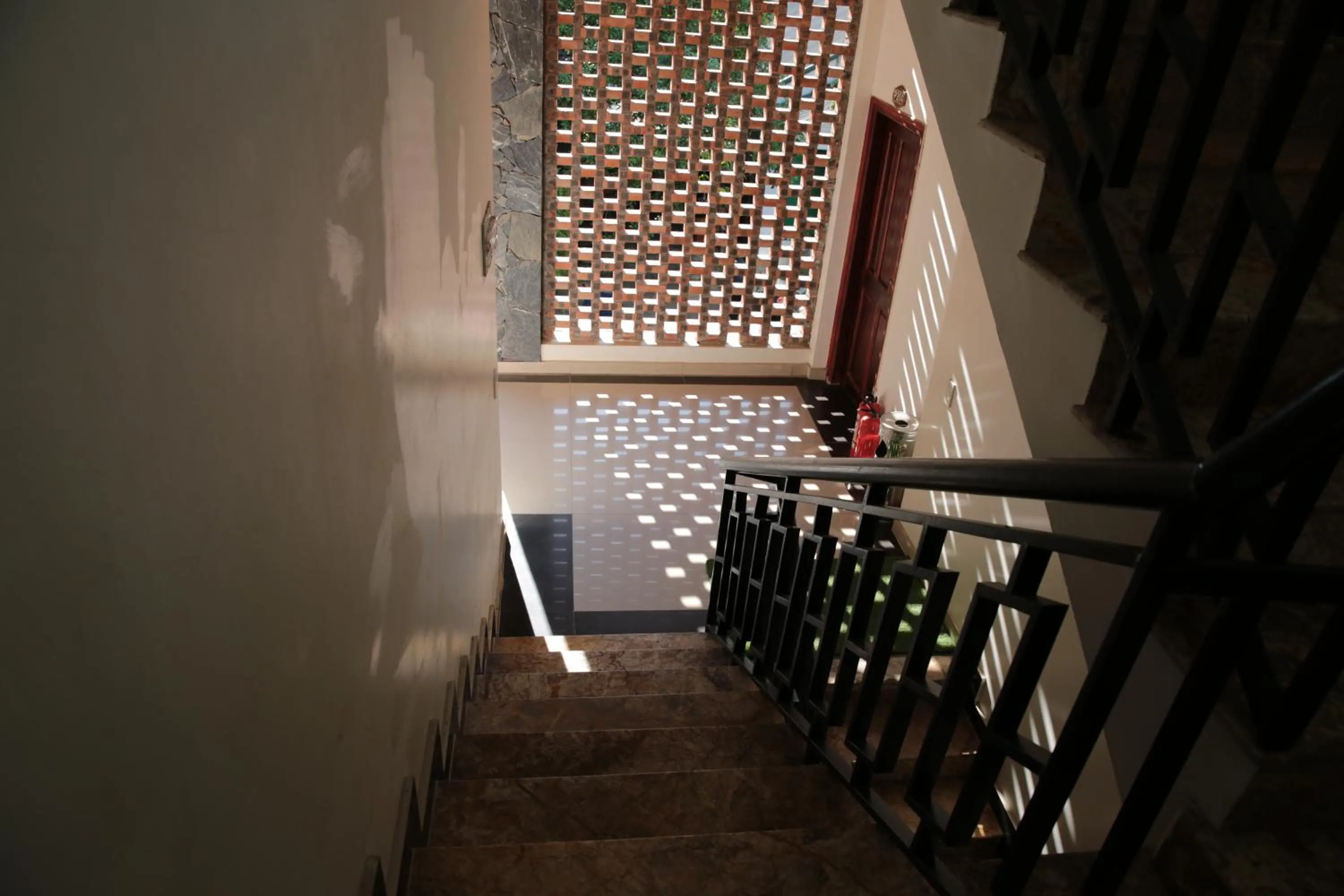 Ha Giang Historic Hotel & Tours