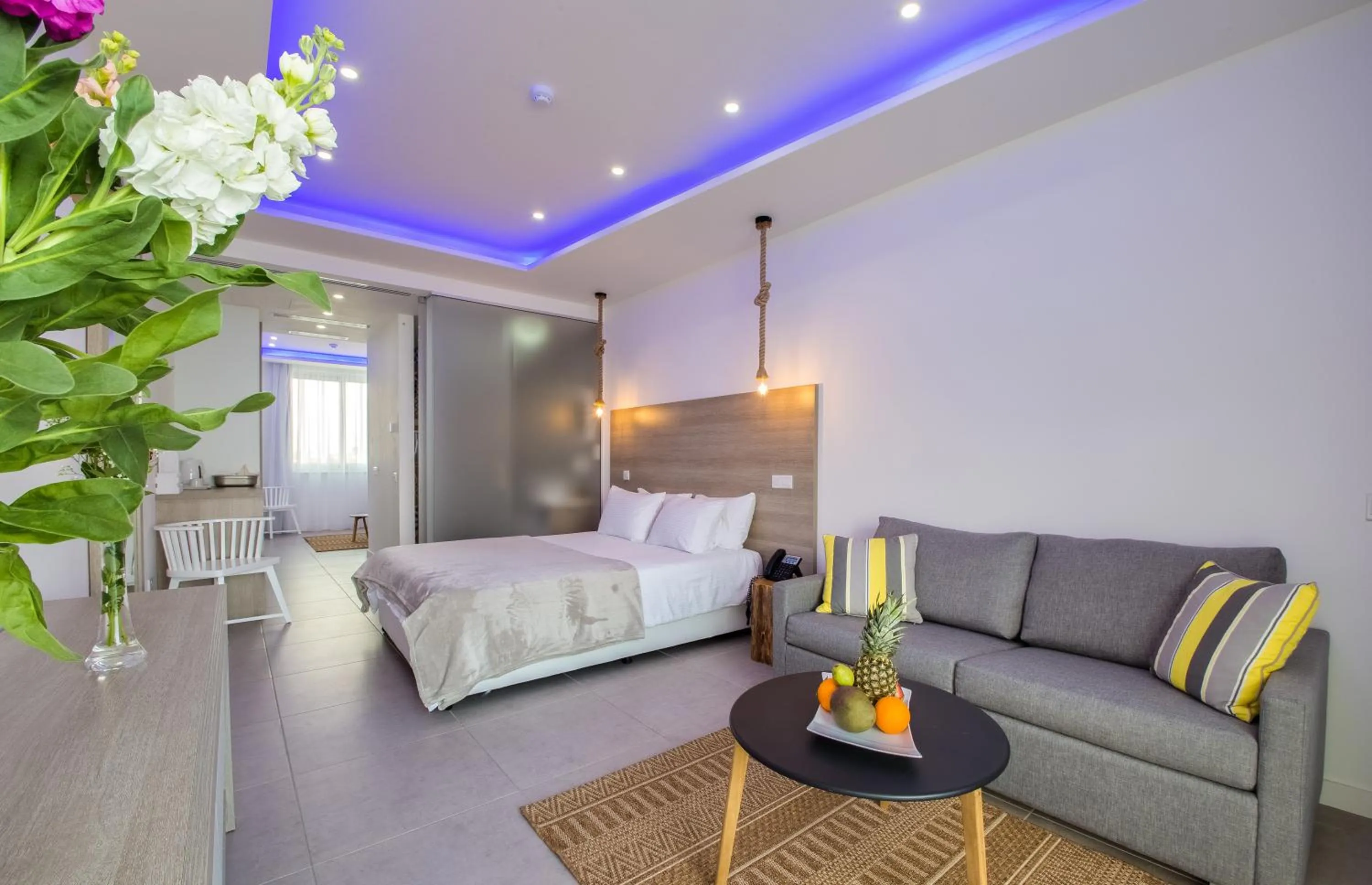 Photo of the whole room, Bed in Island Boutique Hotel