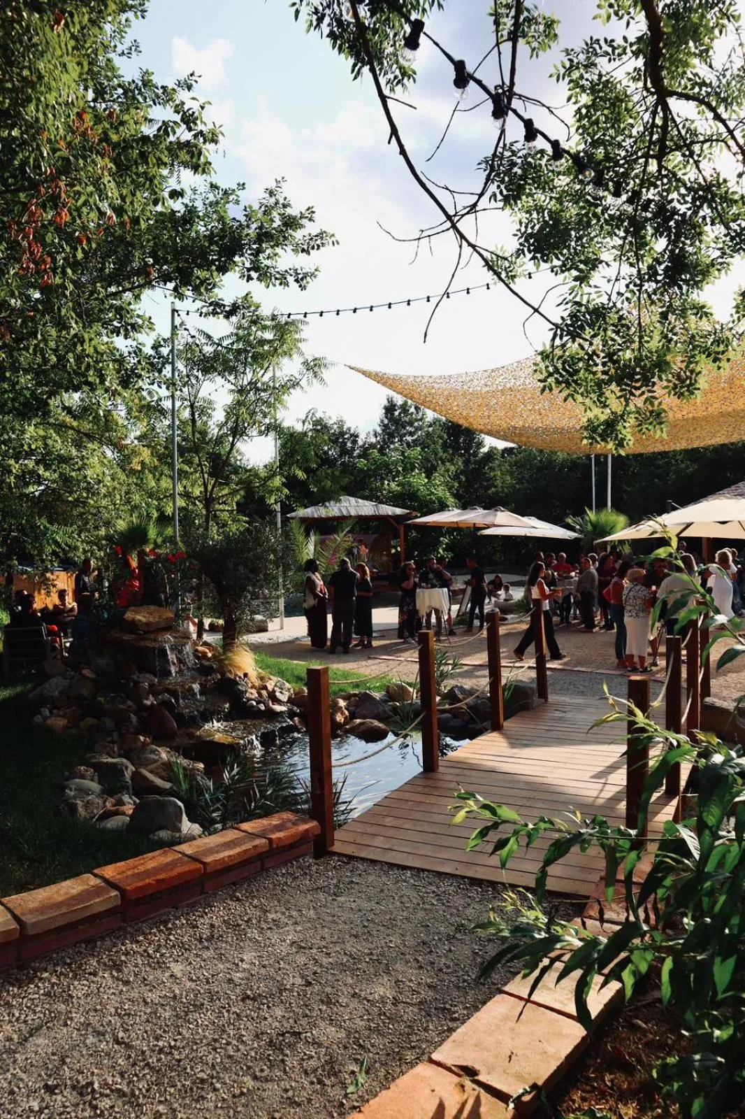 Property building in L'ALCOVE HOTEL RESTAURANT