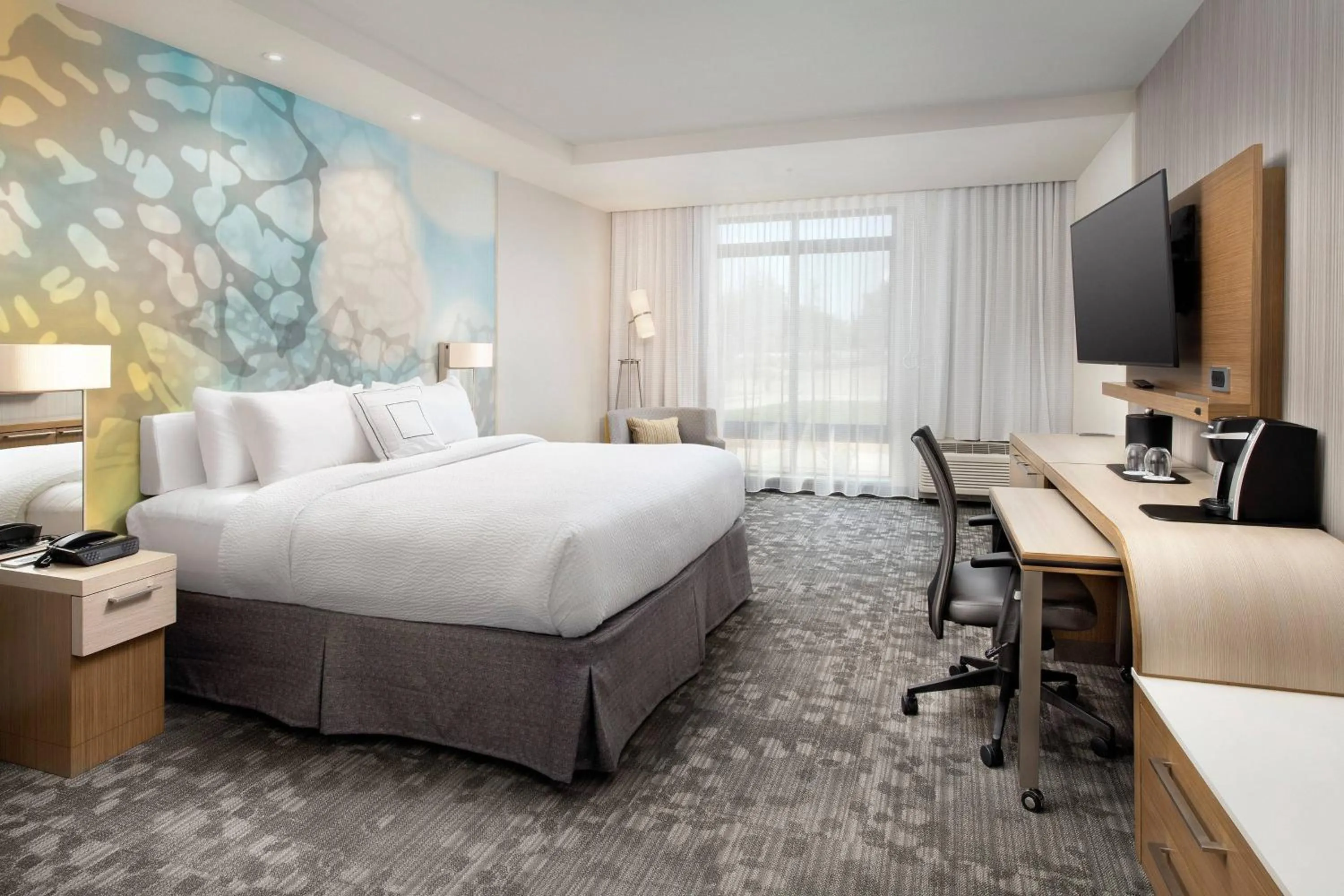 Photo of the whole room, Bed in Courtyard by Marriott Las Cruces at NMSU