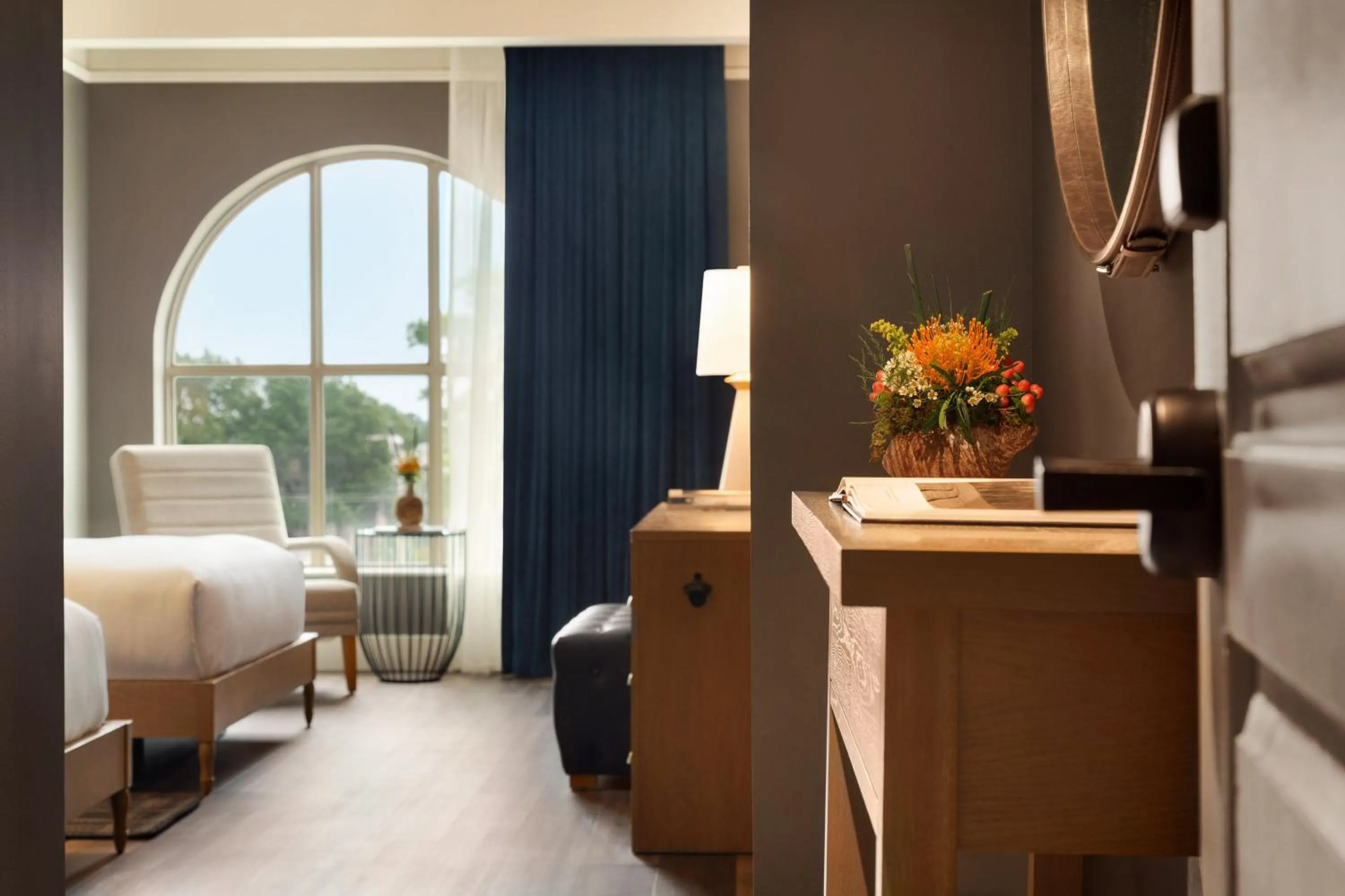 Photo of the whole room, Bed in Cotton House, Cleveland, a Tribute Portfolio Hotel