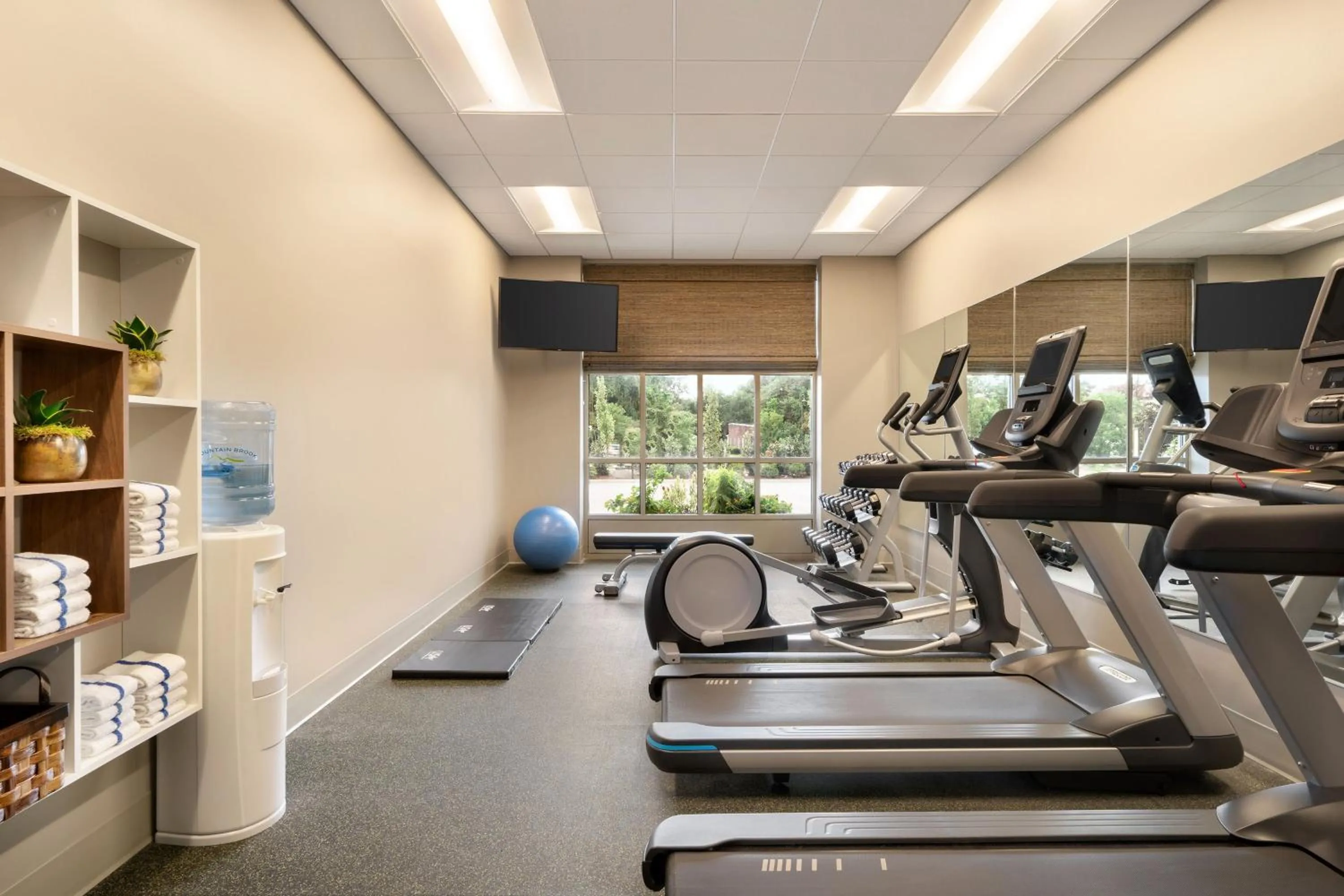 Fitness centre/facilities in Cotton House, Cleveland, a Tribute Portfolio Hotel