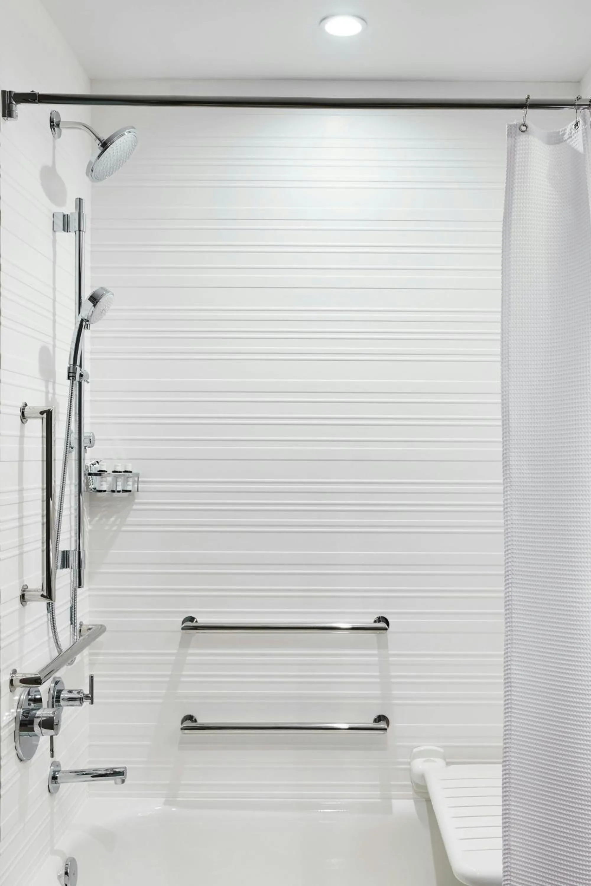 Bathroom in AC Hotel by Marriott Miami Airport West/Doral