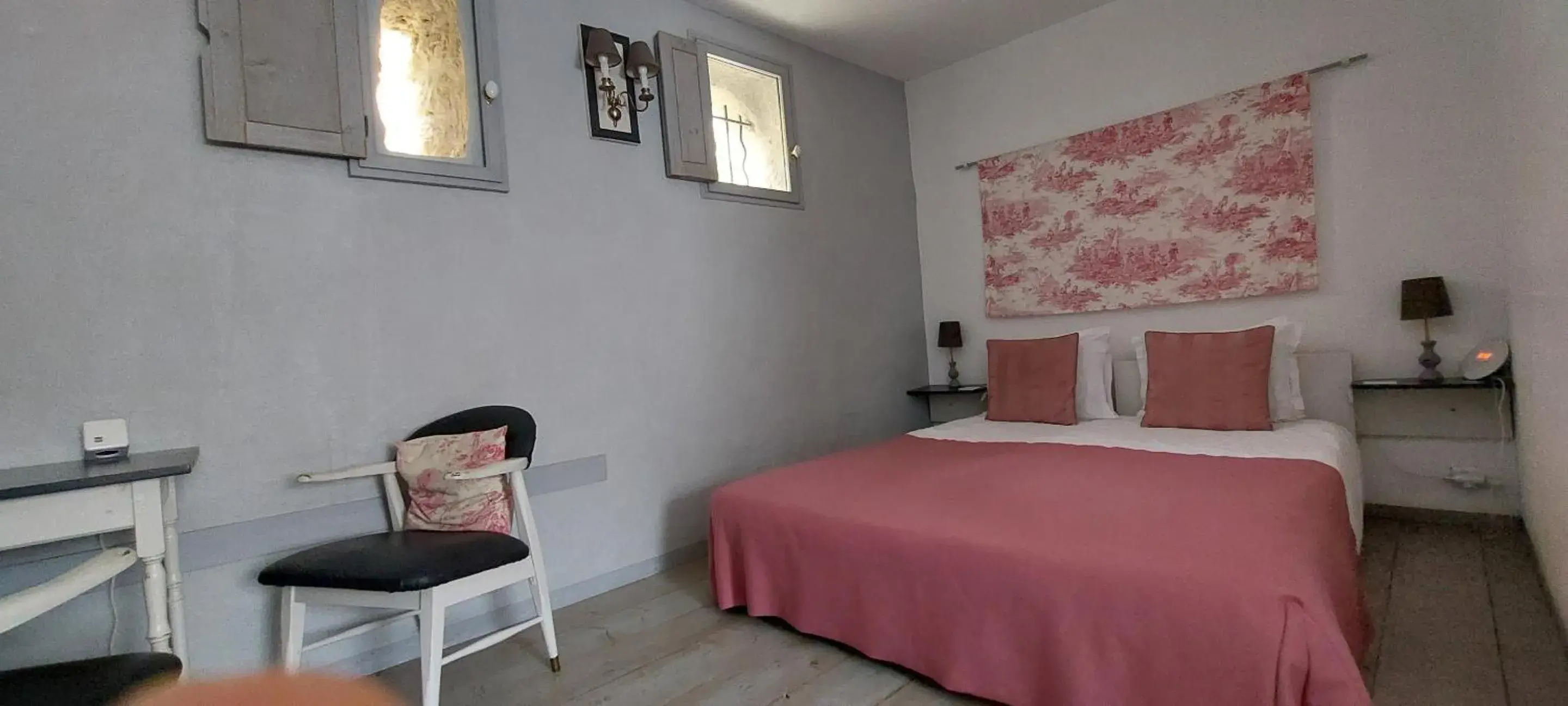 Standard Double Room - single occupancy in La Source de Bury Standard Double Room - single occupancy in La Source de Bury