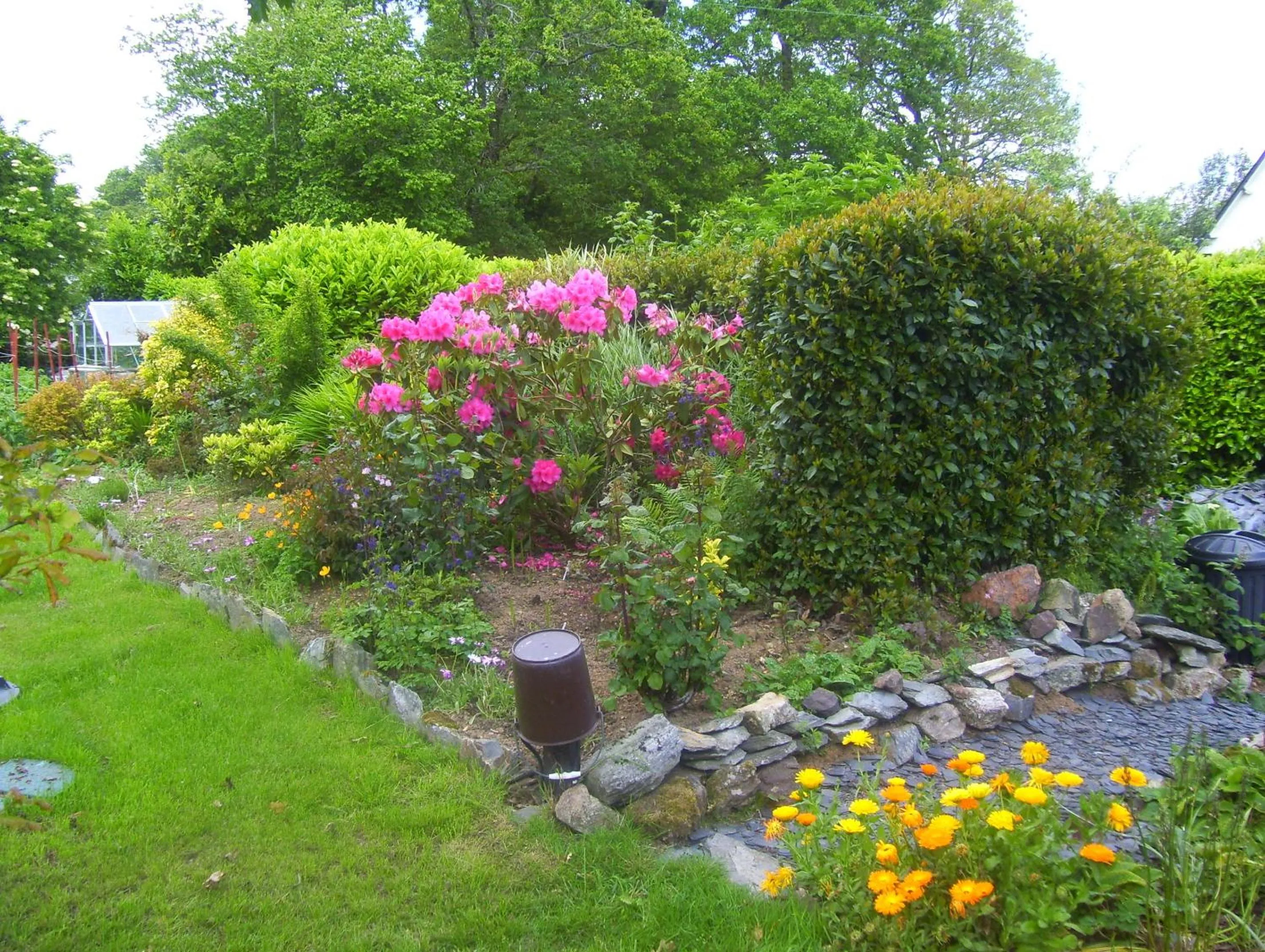 Garden in Le Boterff Gites et Camping