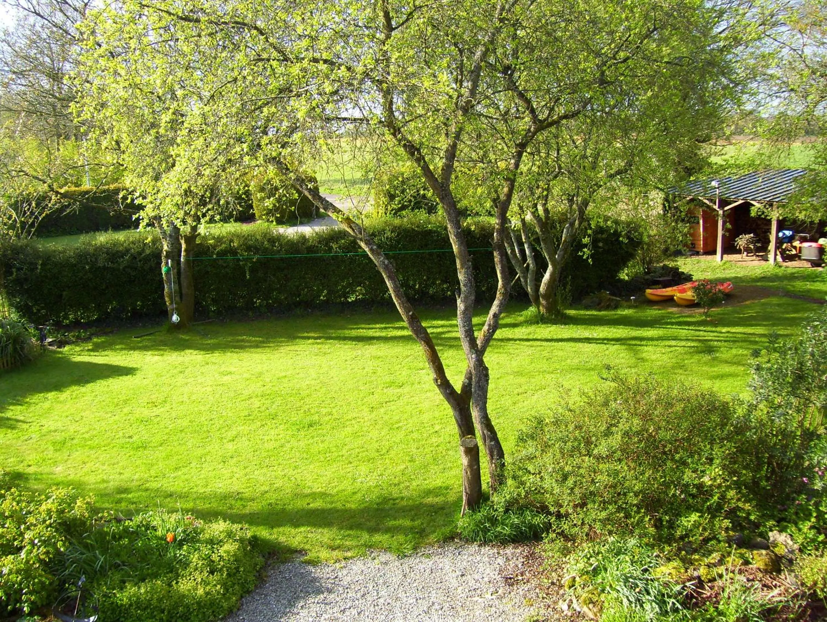 Spring in Le Boterff Gites et Camping