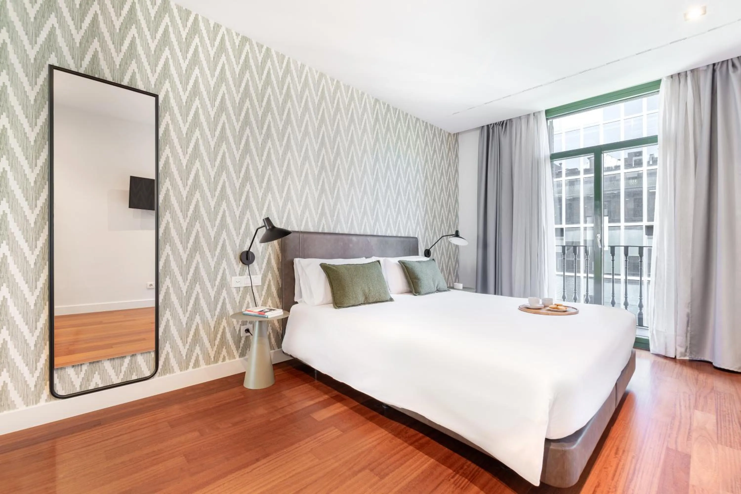 Bed in Aspasios Paseo de Gracia Apartments