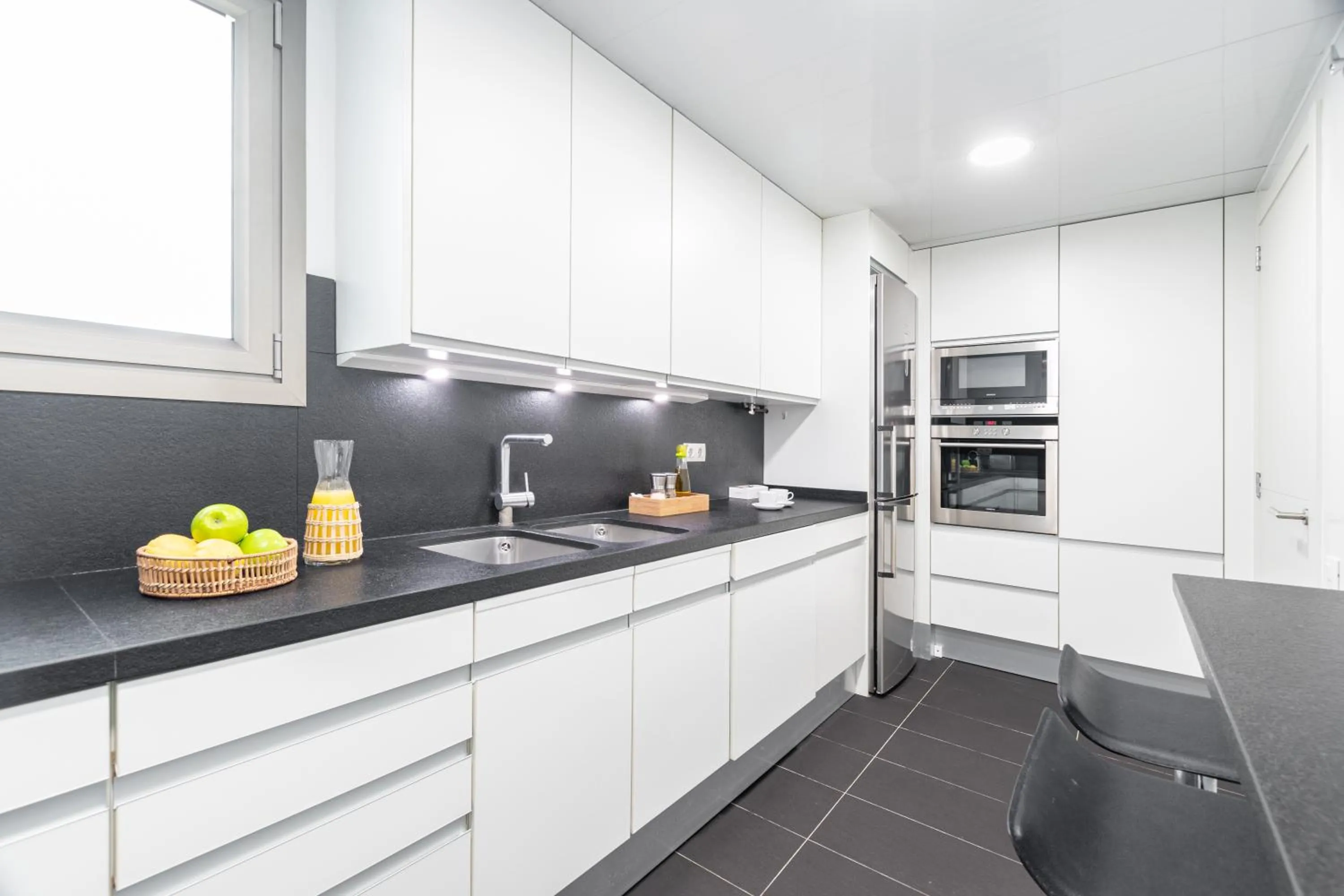 Coffee/tea facilities in Aspasios Paseo de Gracia Apartments