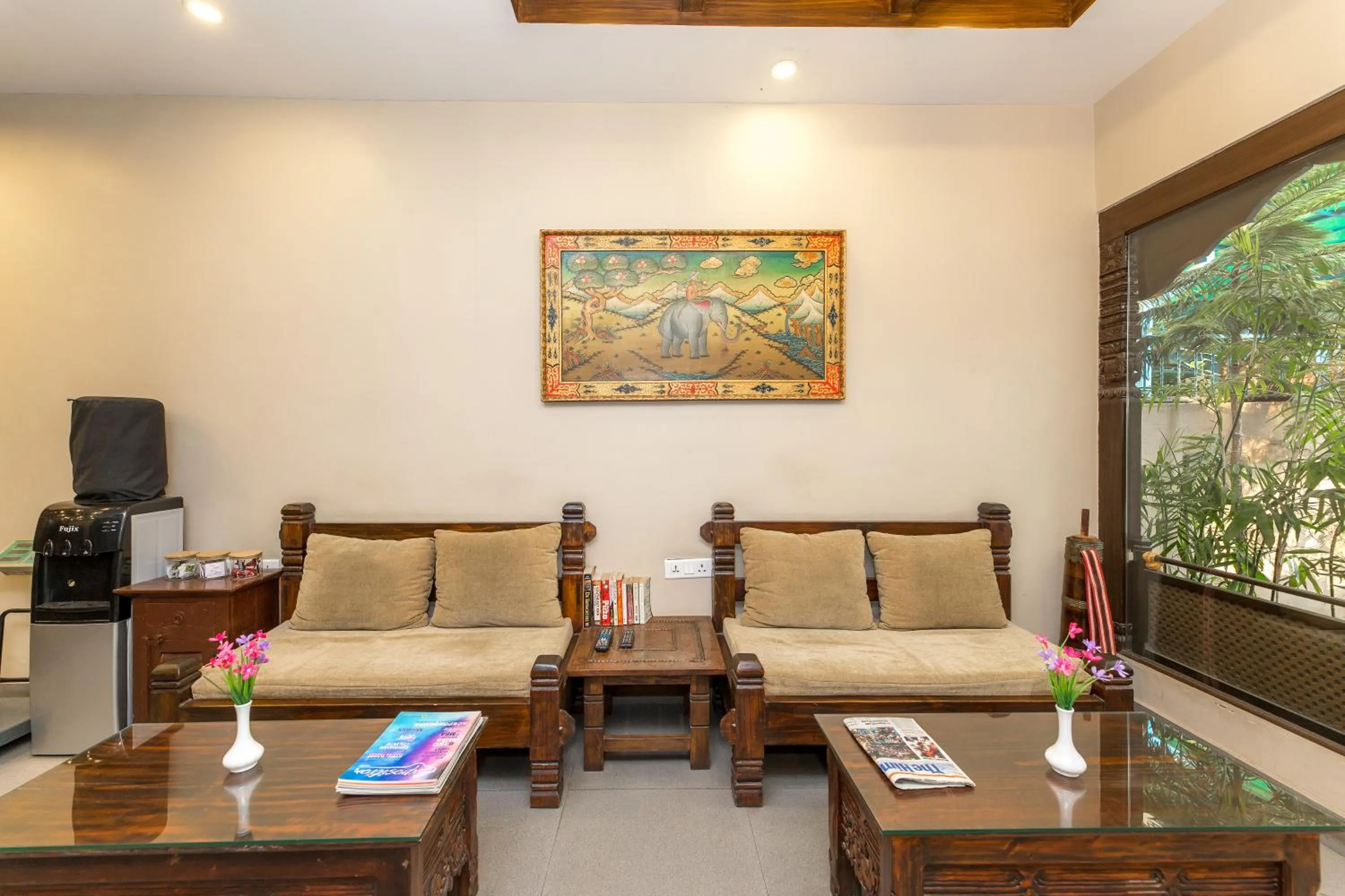 TV and multimedia in Himalayan Ghar