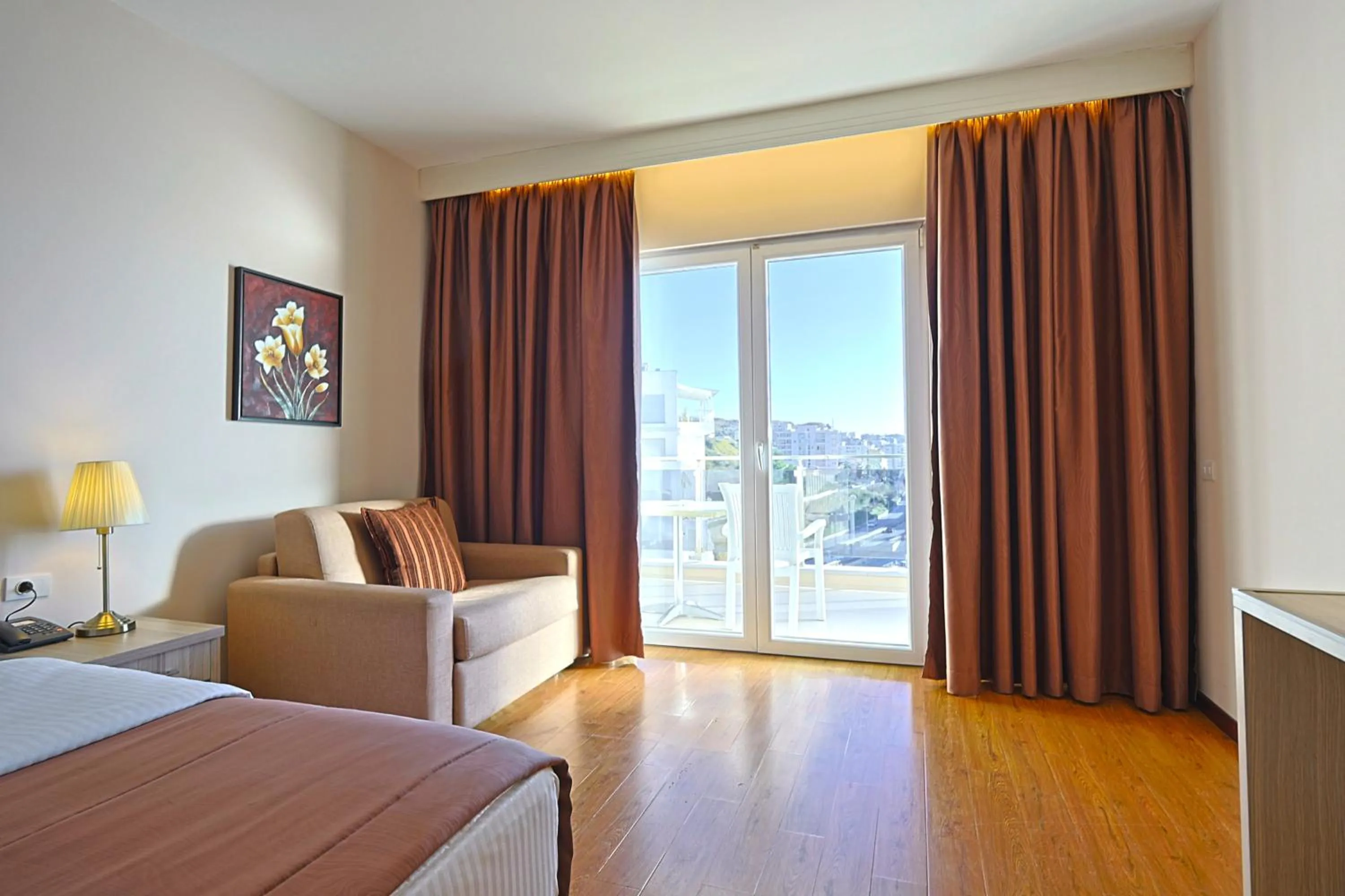 Photo of the whole room, Bed in Hotel Bleart