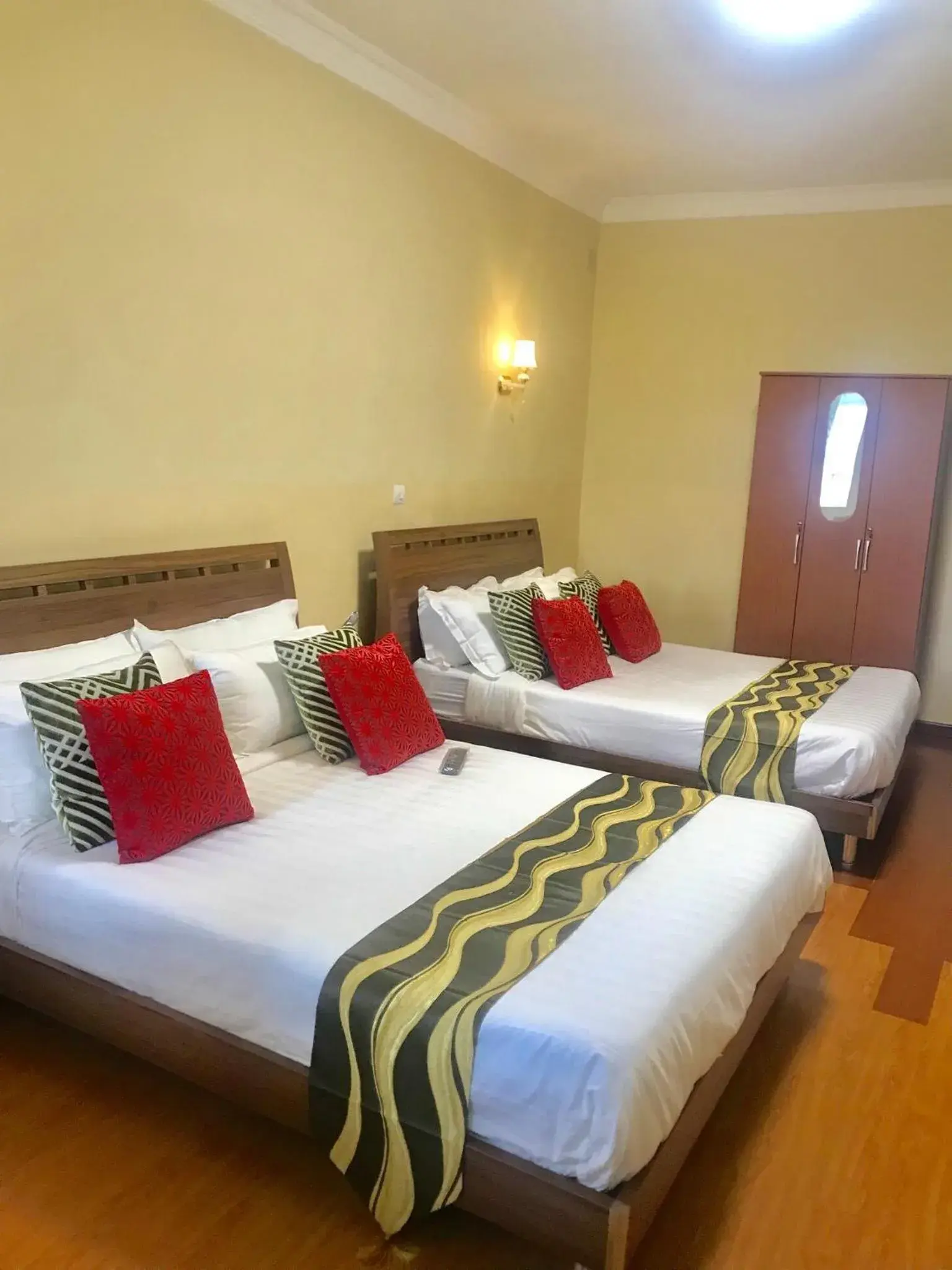 Family Double Room - single occupancy in Hôtel Sky blue Mada Family Double Room - single occupancy in Hôtel Sky blue Mada