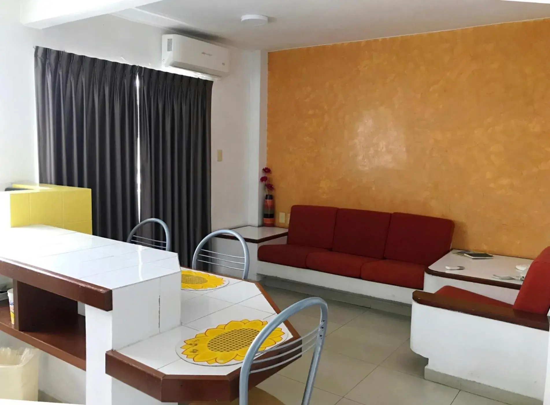 Hotel Suites Regina Hotel Suites Regina