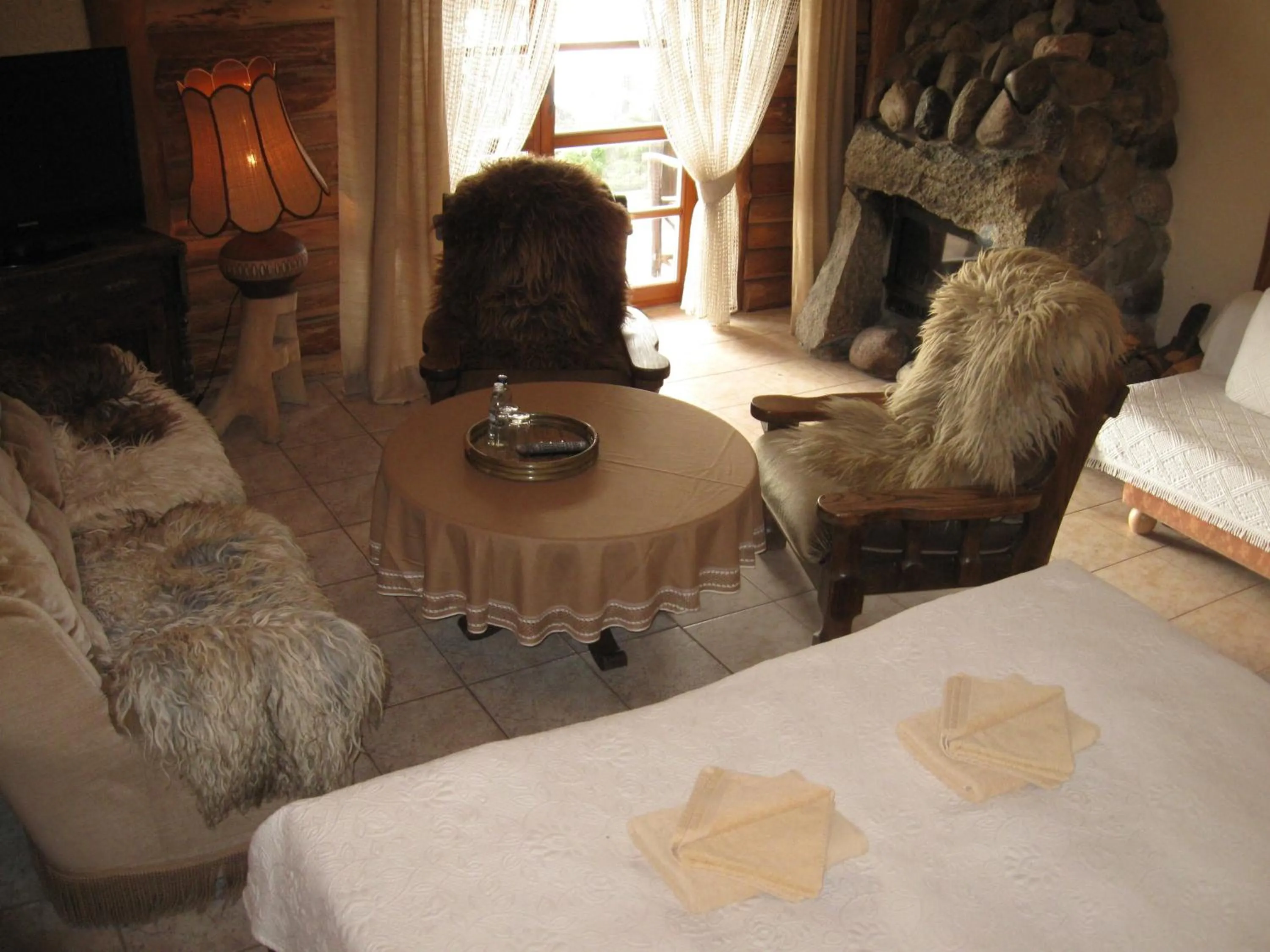 Living room, Bed in Galindia