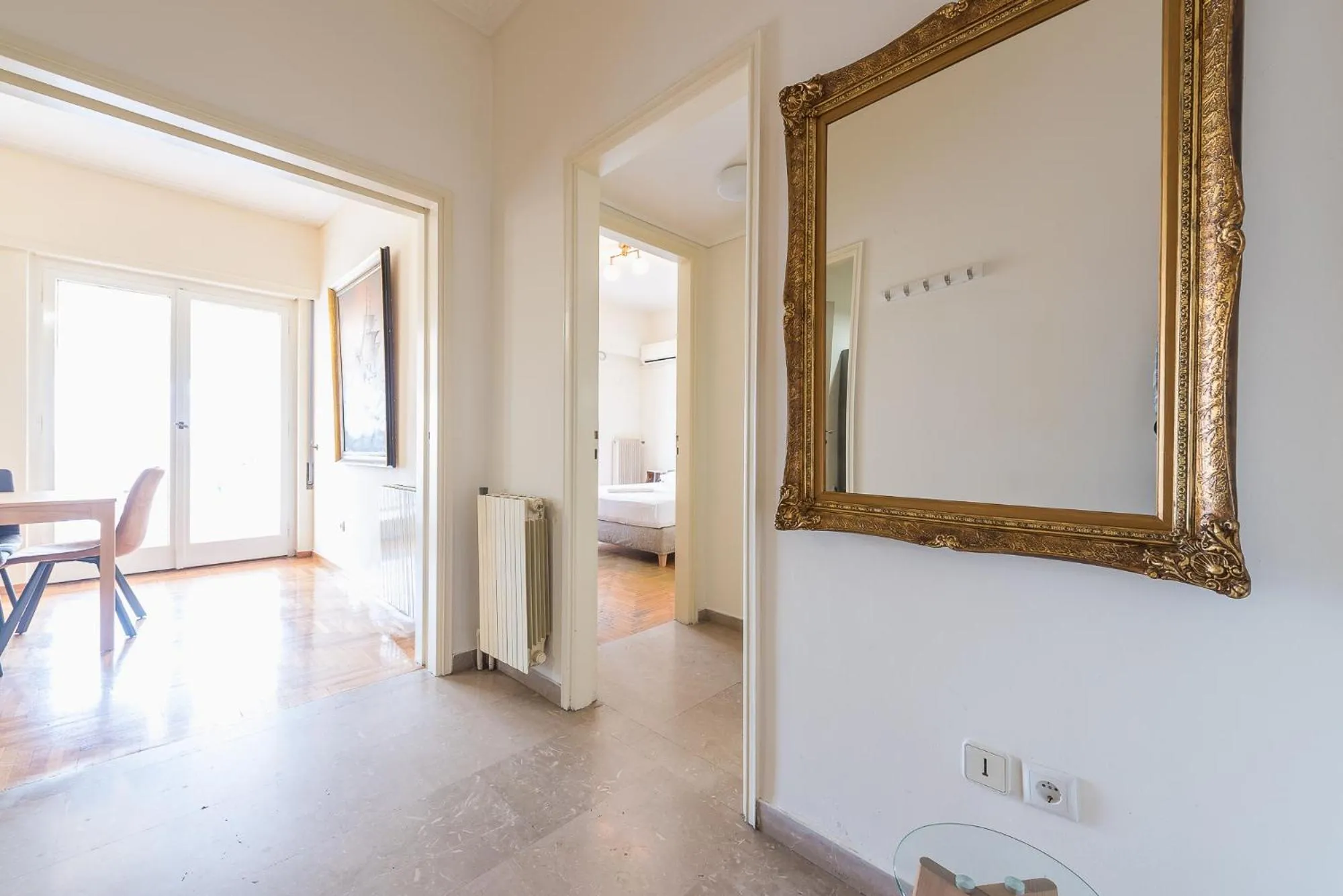 Victoria Capitan Apartments