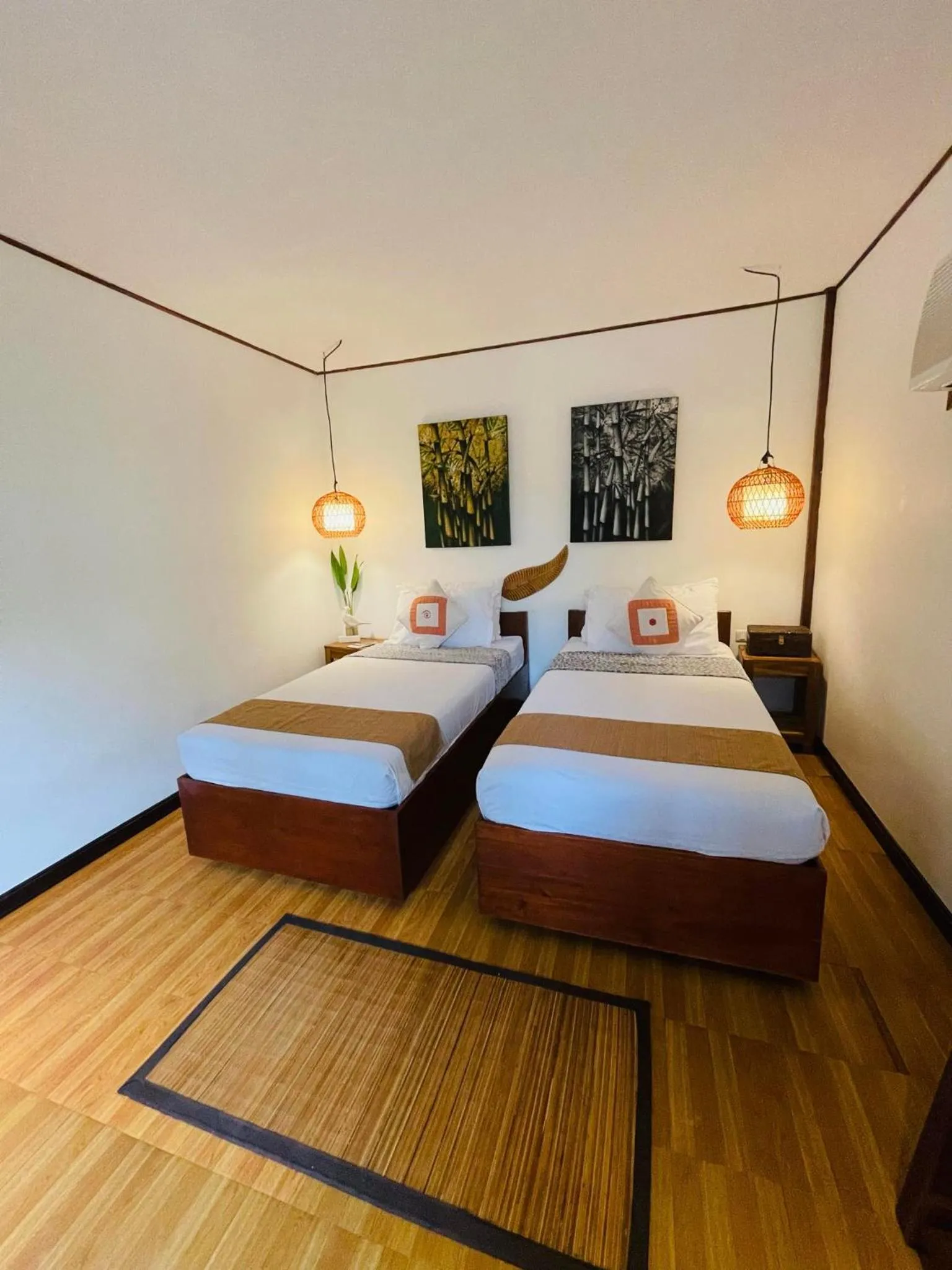 Bed in Bella Athena Garden