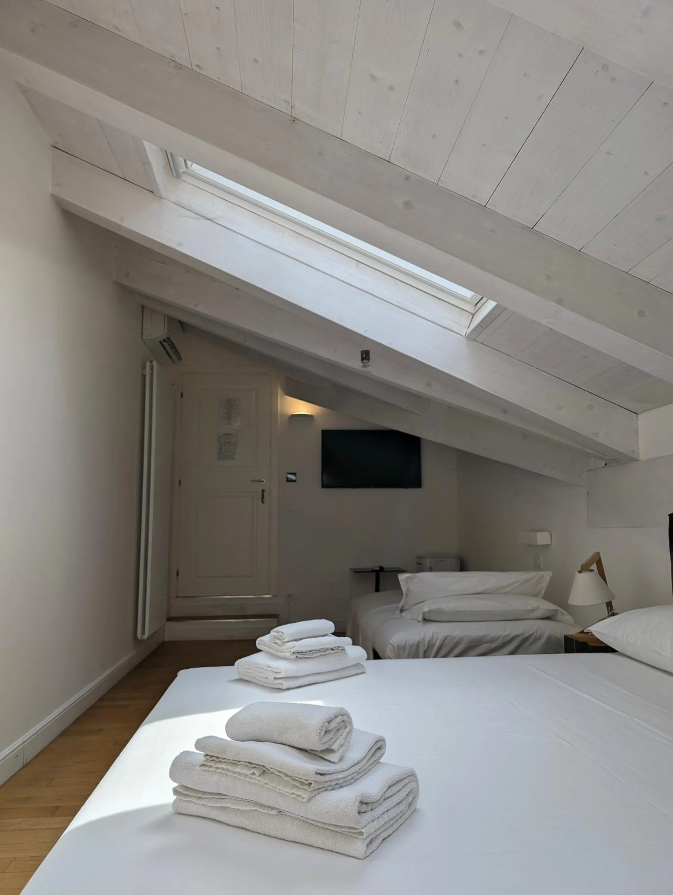 Bedroom, Bed in Acquaderni Rooms