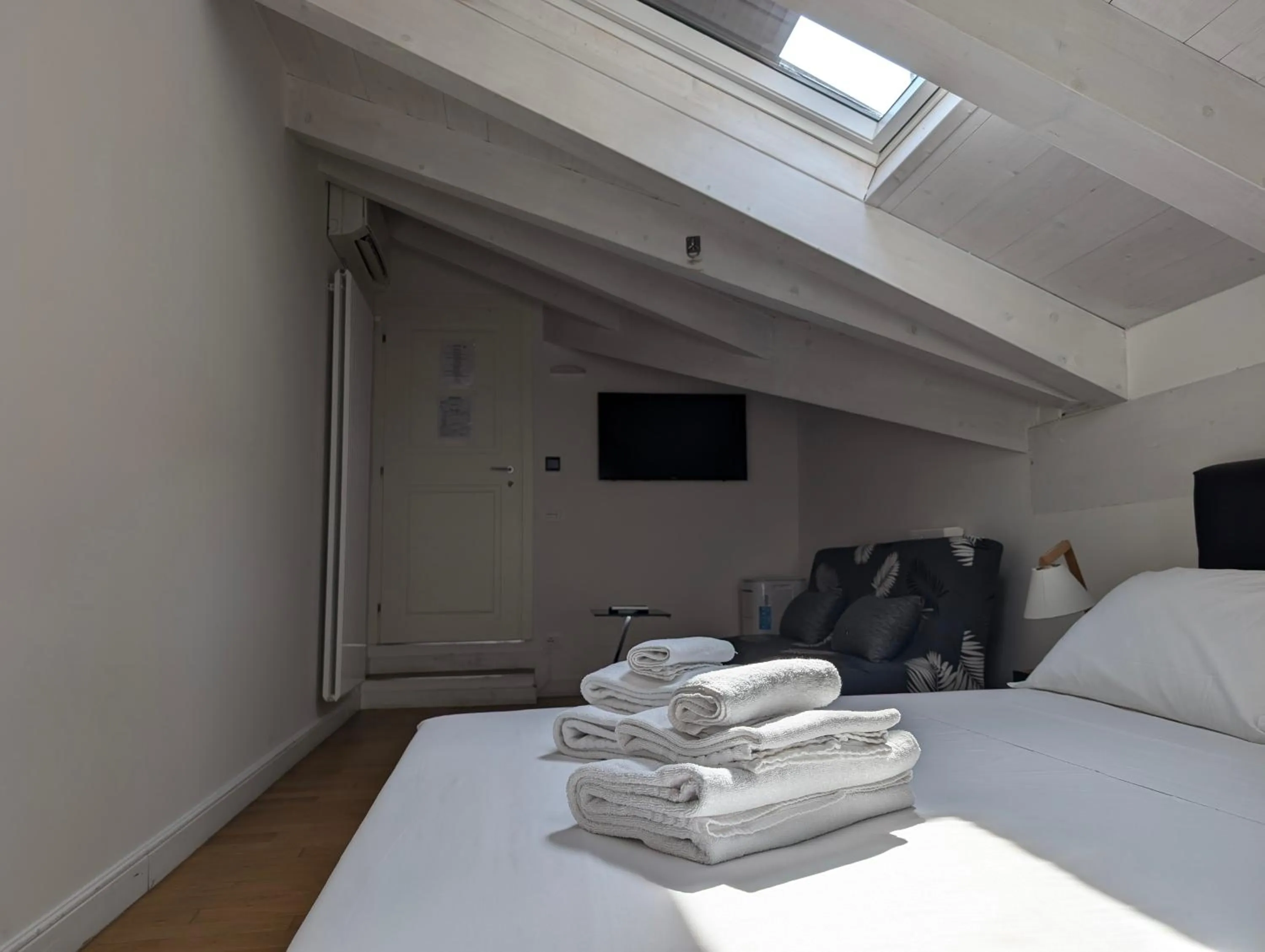 Bedroom, Bed in Acquaderni Rooms