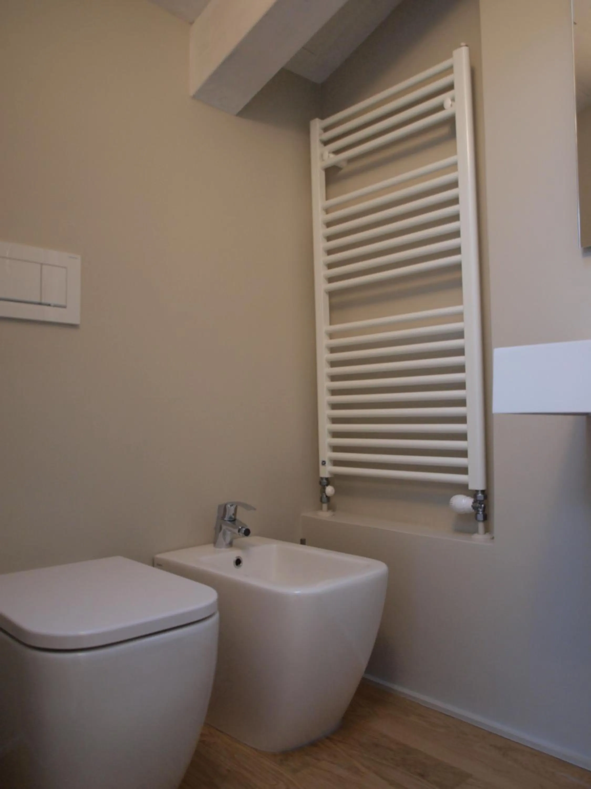 Toilet in Acquaderni Rooms