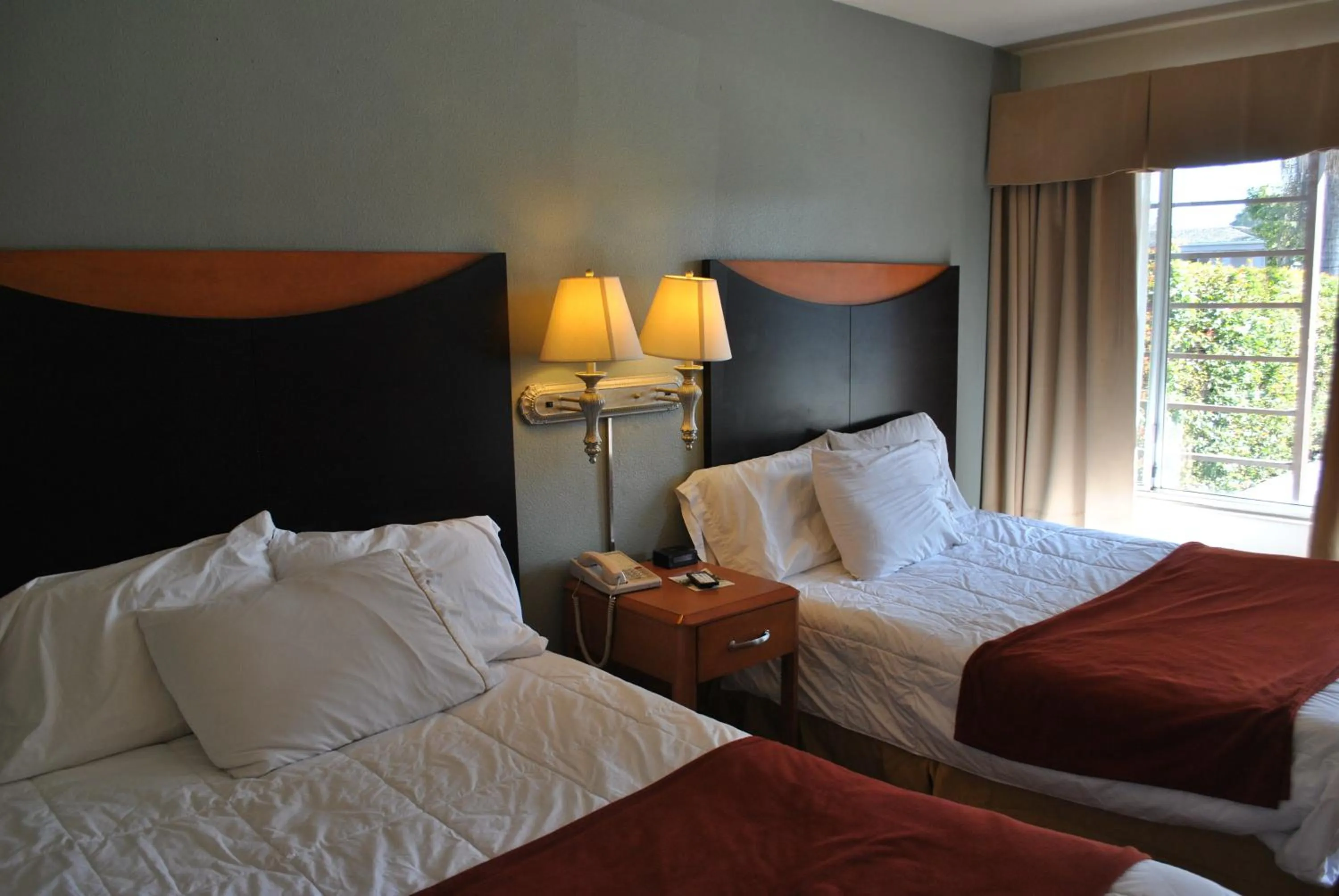 Bedroom, Bed in Sunset Motel