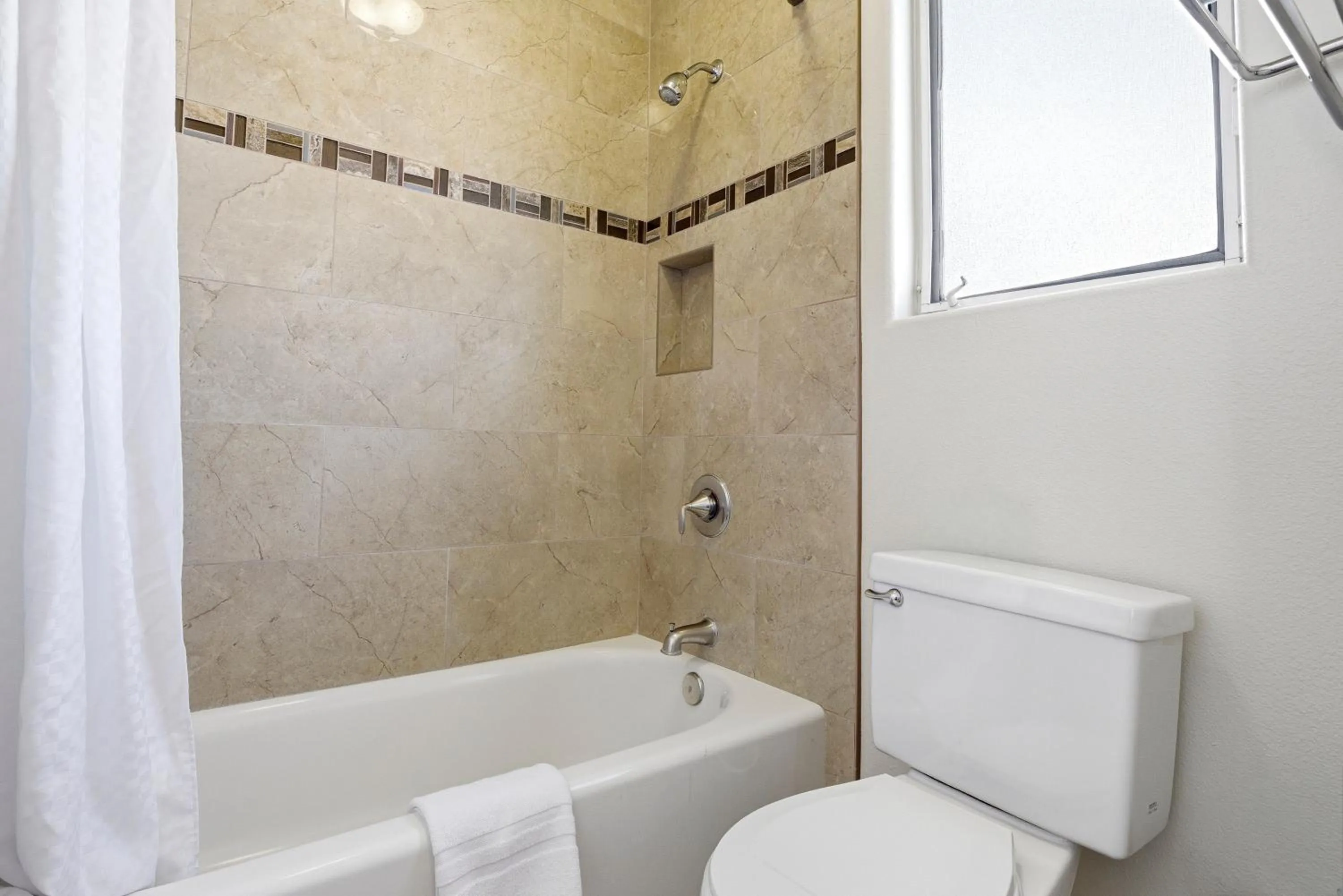 Shower in Sunset Motel